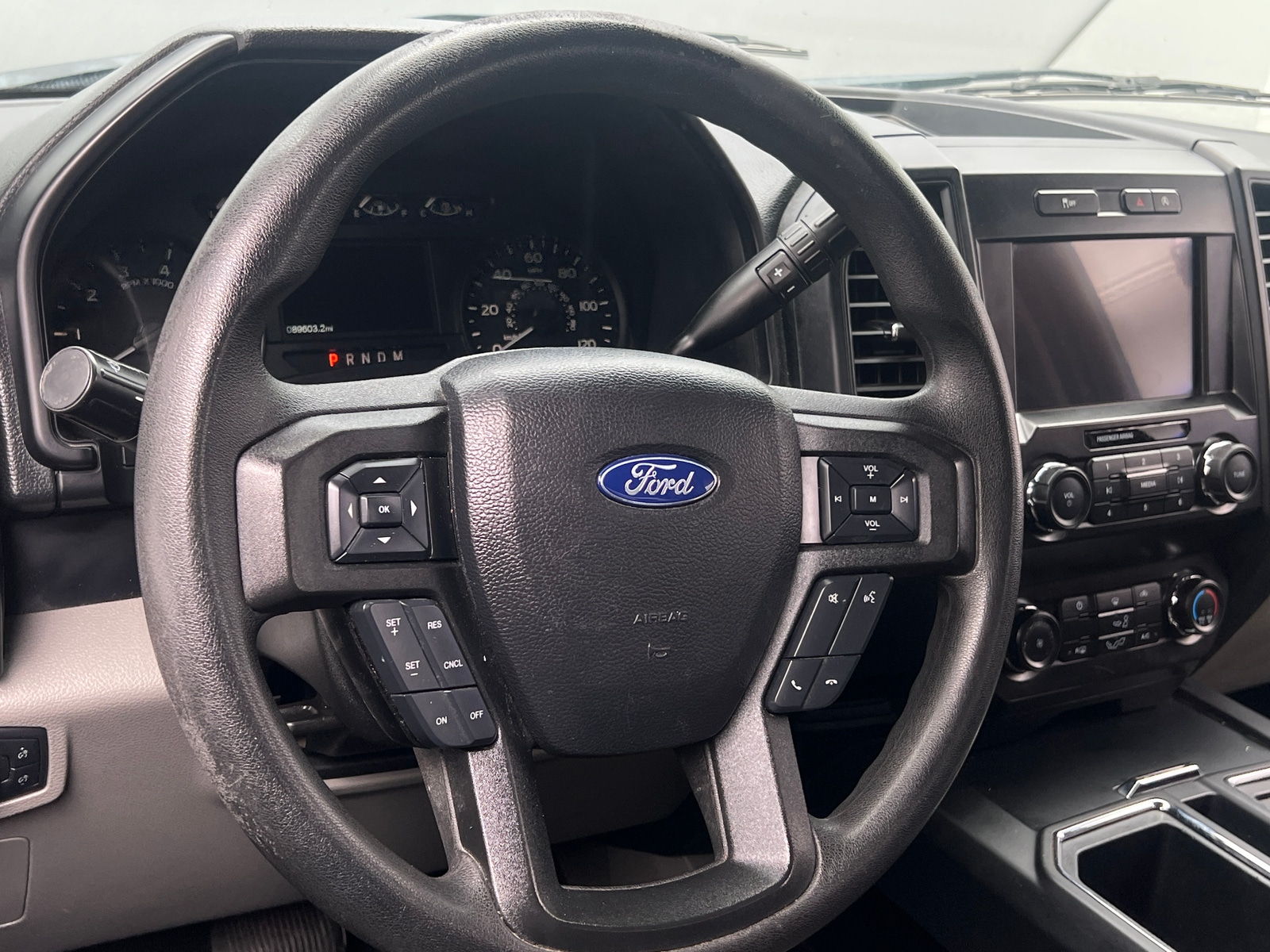 Thumbnail: 2020 Ford Econoline - 5