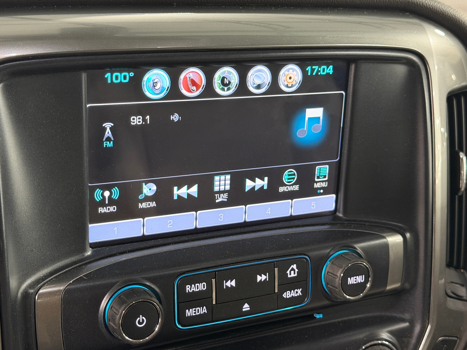Thumbnail: 2018 Chevrolet Silverado 2500 - 4