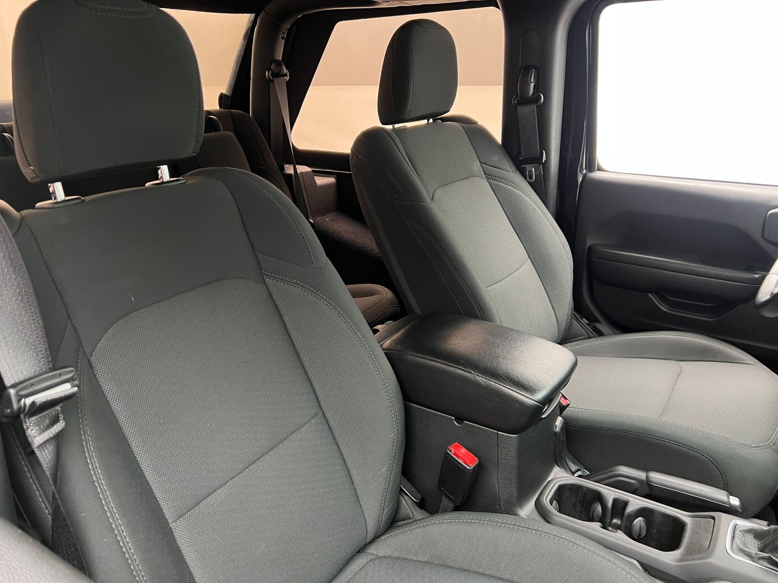 Thumbnail: 2022 Jeep Wrangler - 2