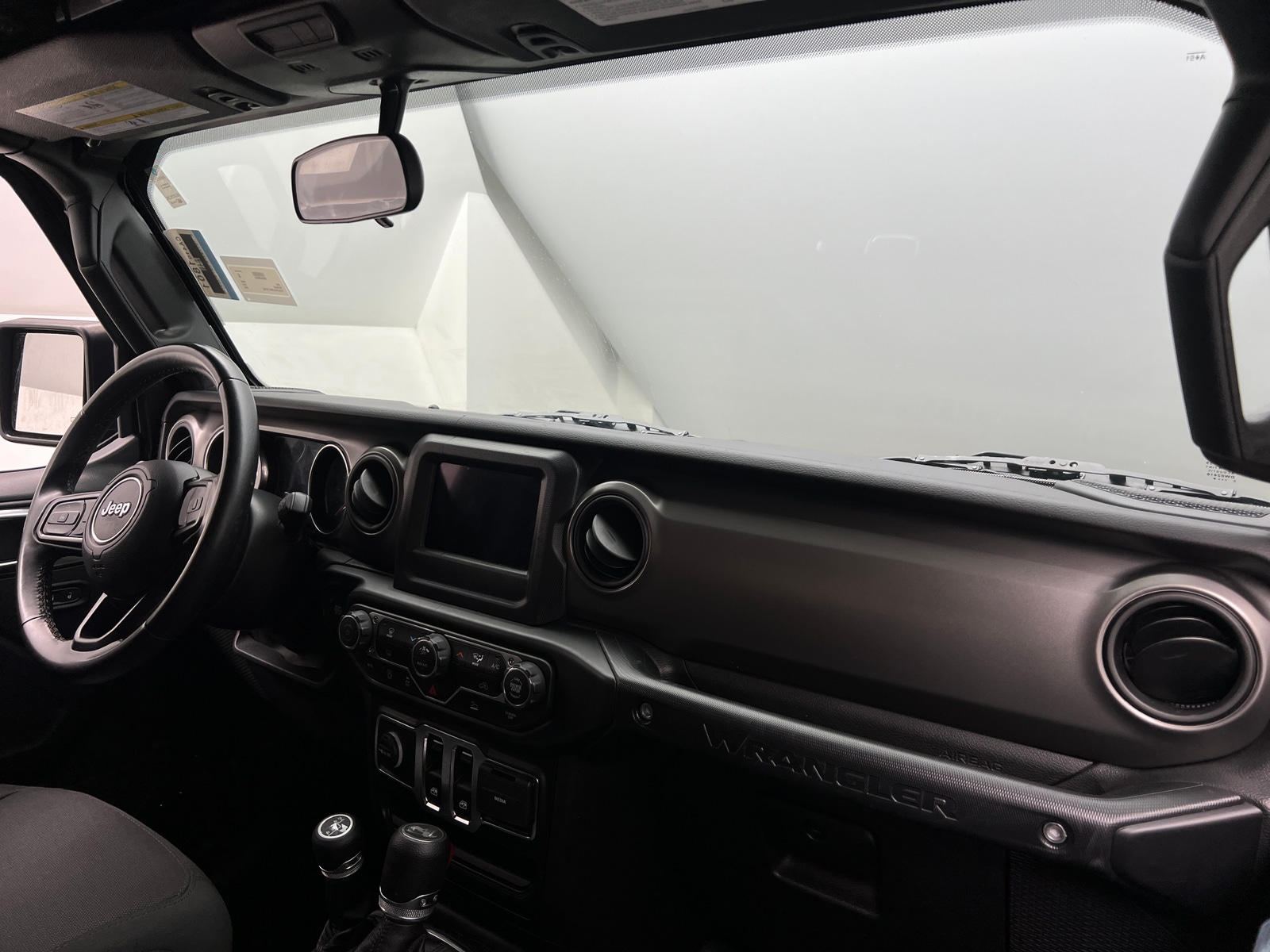 Thumbnail: 2022 Jeep Wrangler - 3