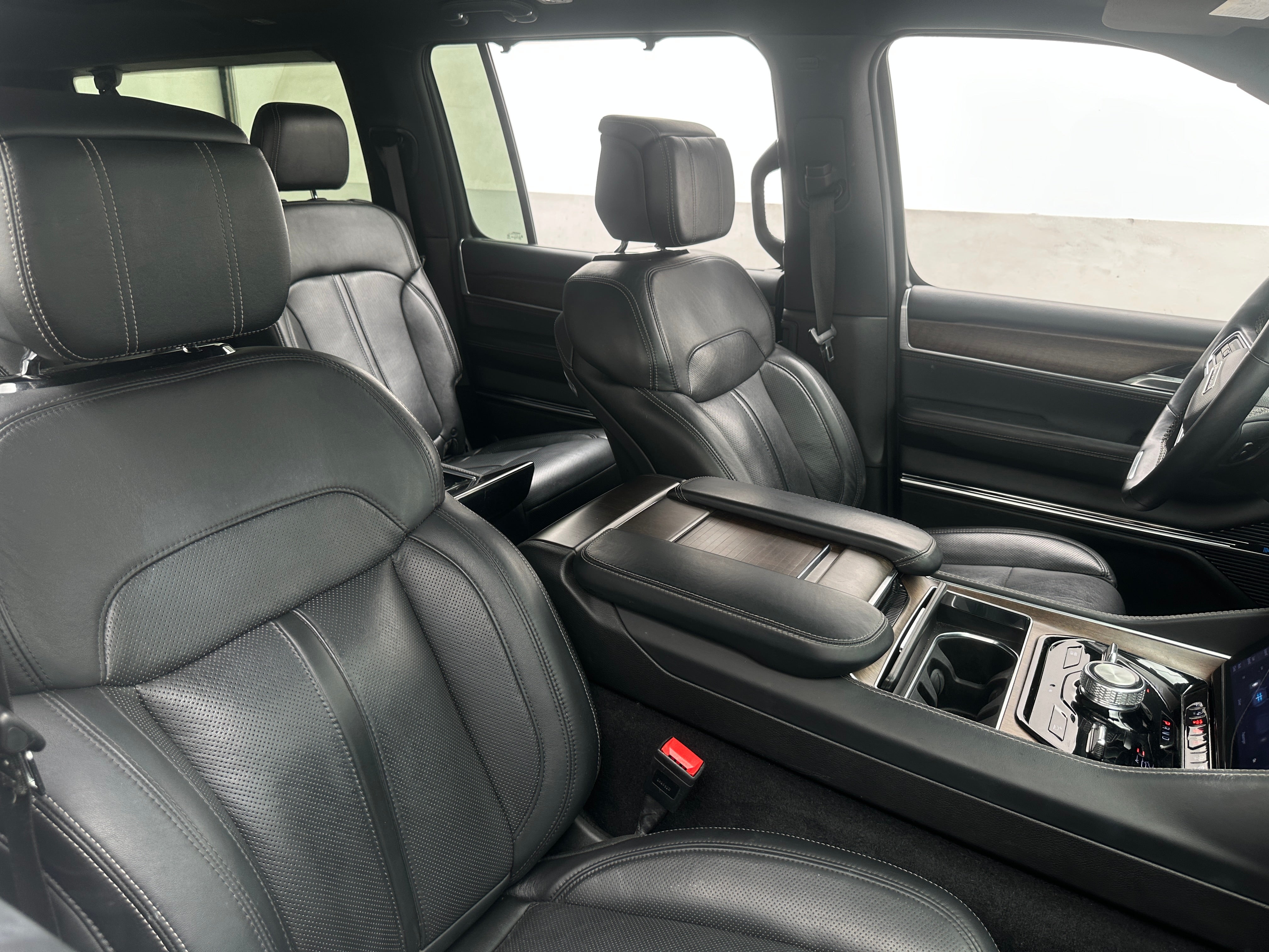 2024 Jeep Grand Wagoneer L