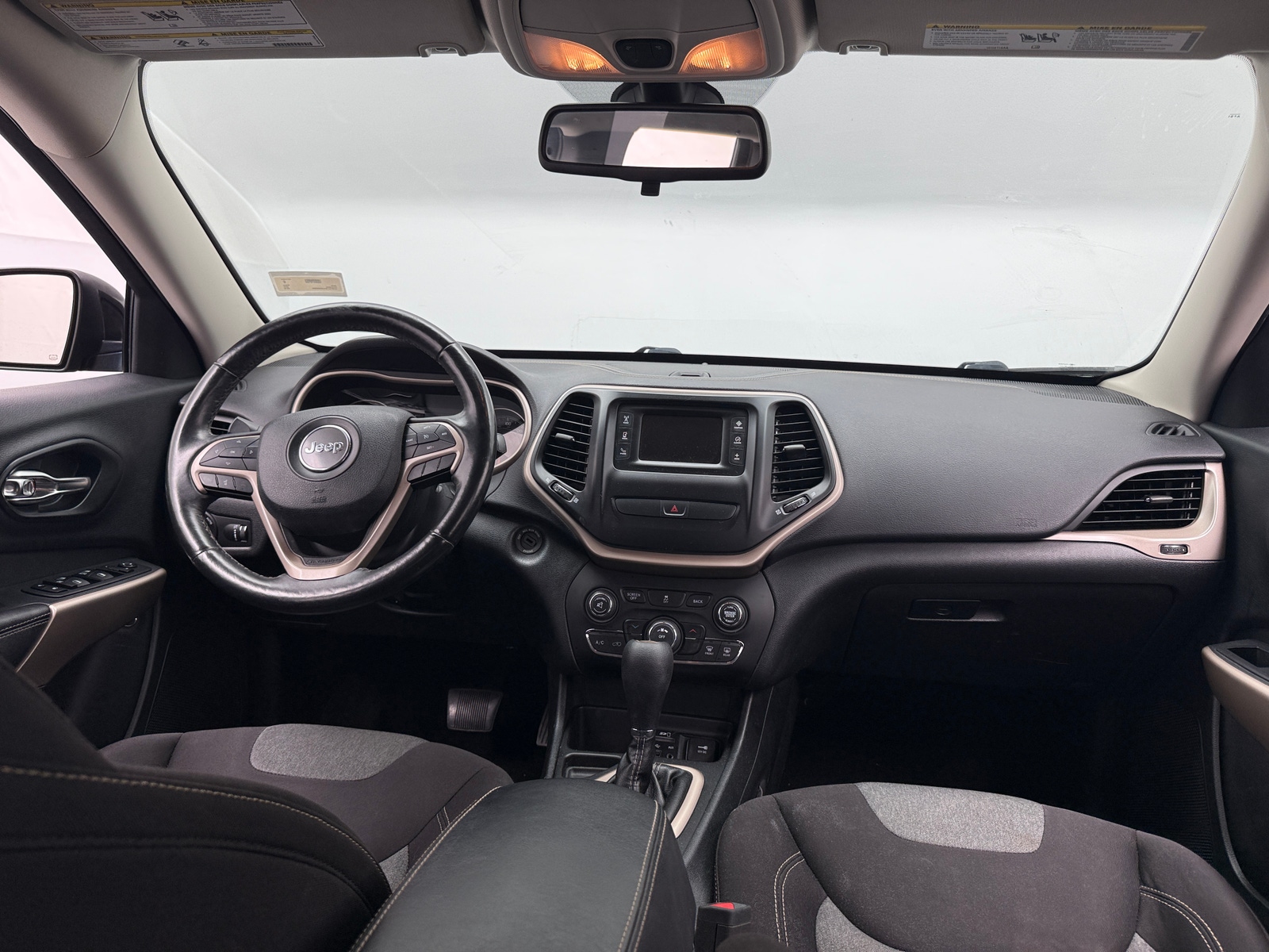 Thumbnail: 2018 Jeep Cherokee - 3