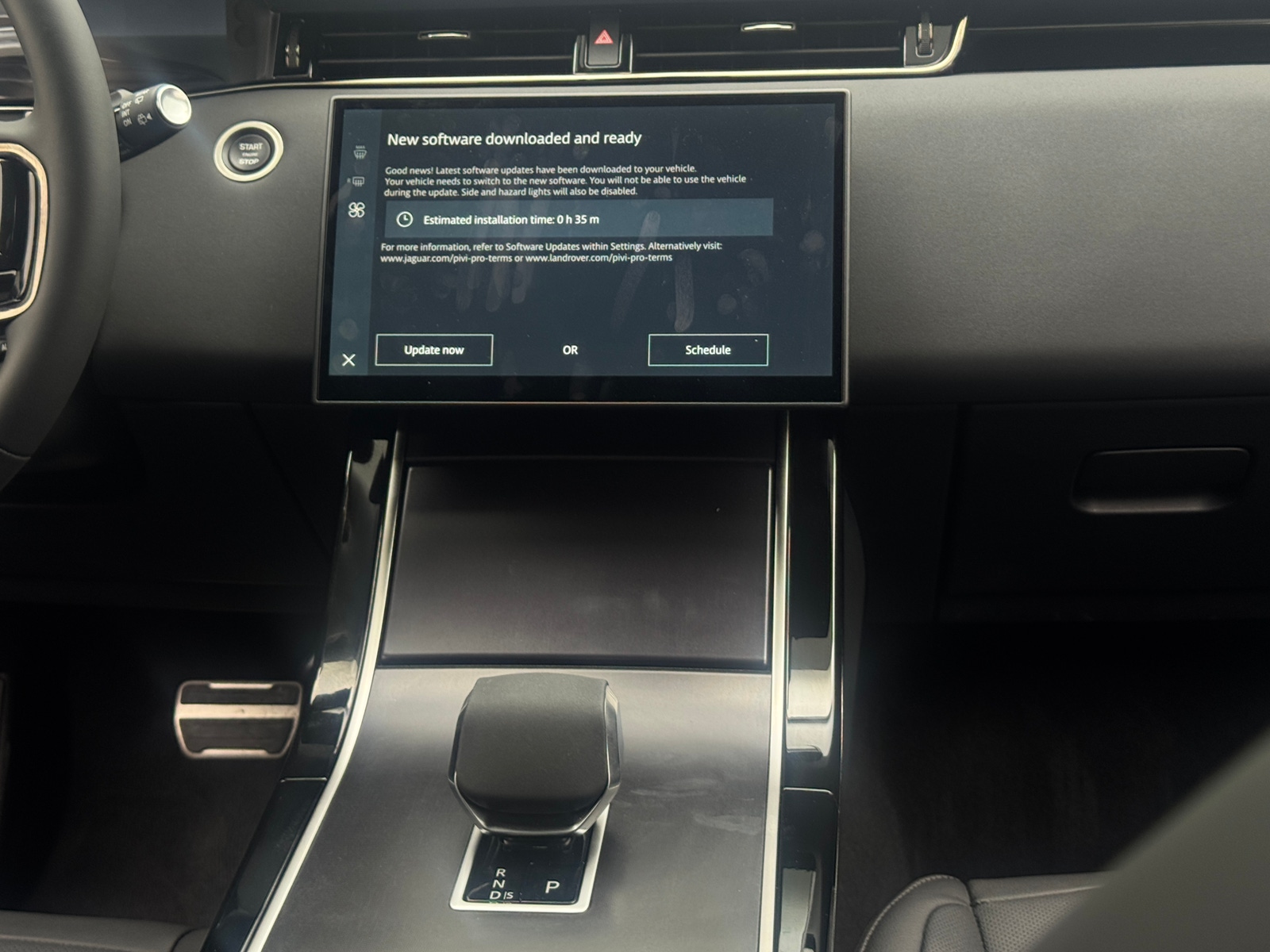 Thumbnail: 2026 Land Rover Range Rover Evoque - 3