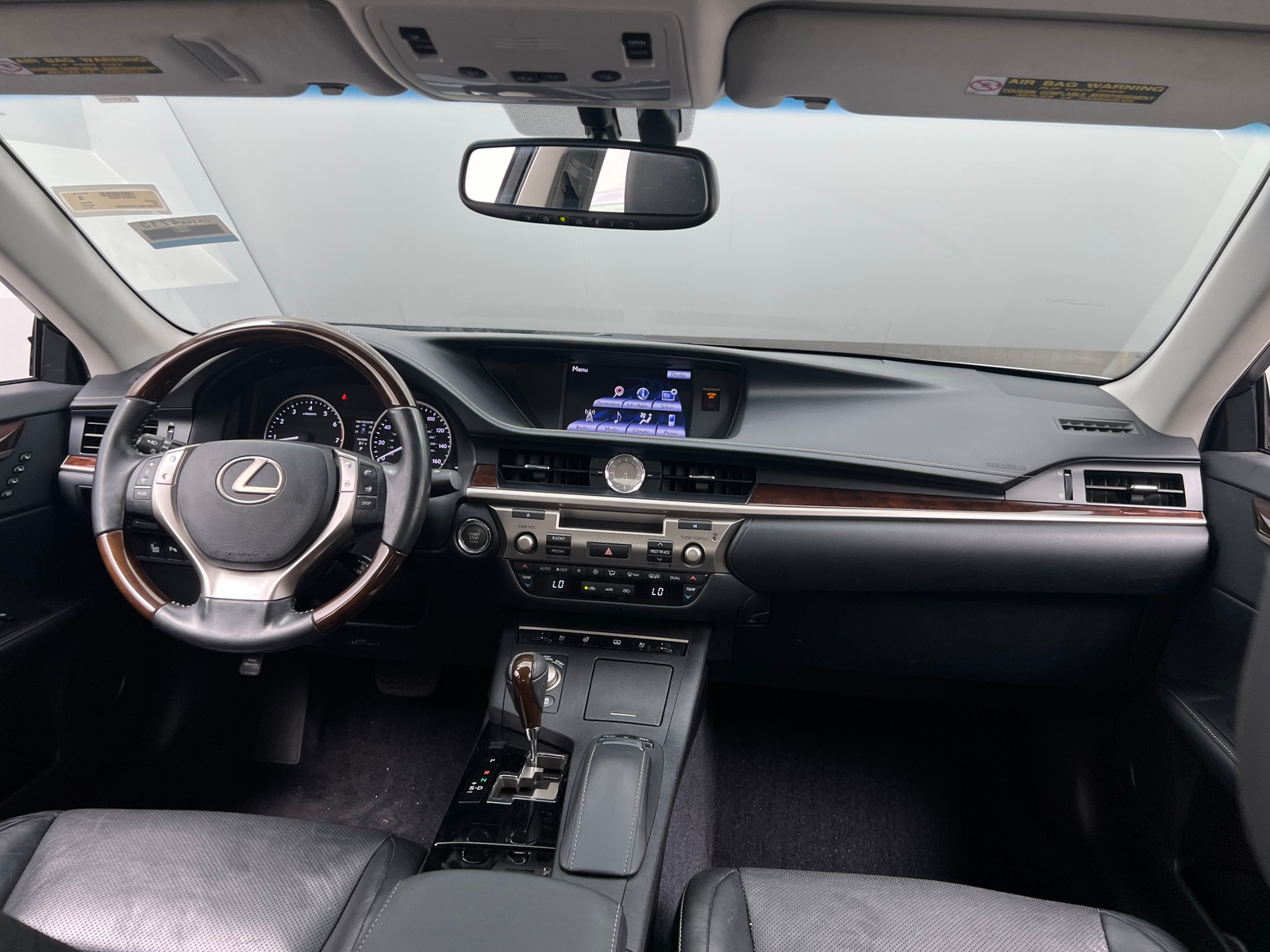 Thumbnail: 2014 Lexus ES - 2