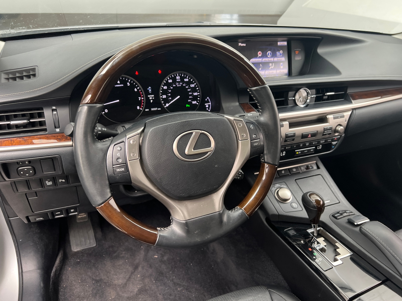 Thumbnail: 2014 Lexus ES - 4
