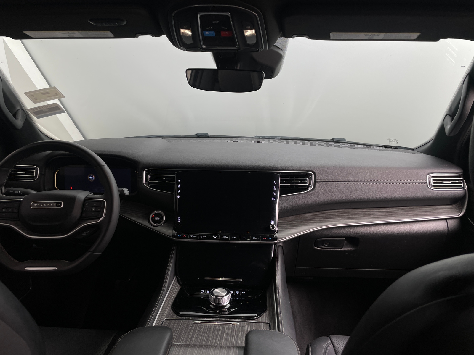 Thumbnail: 2024 Jeep Wagoneer - 2