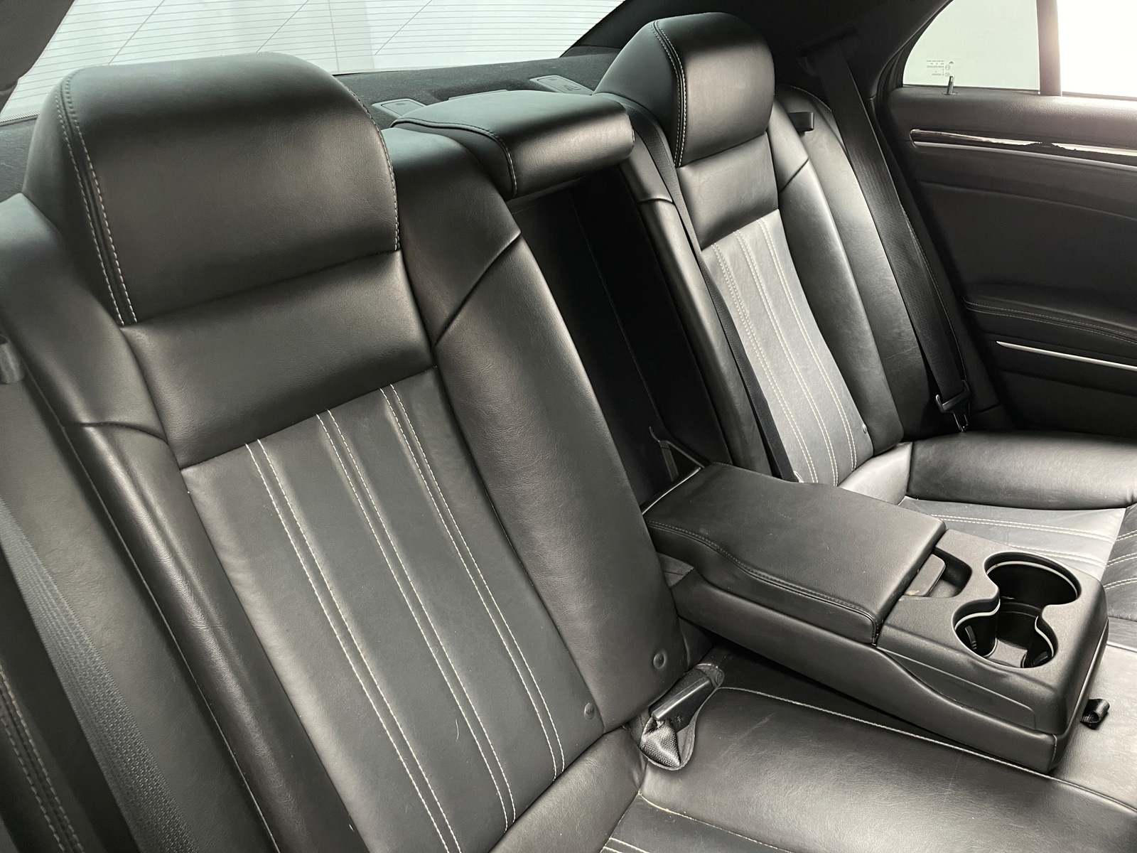 Thumbnail: 2019 Chrysler 300 - 5