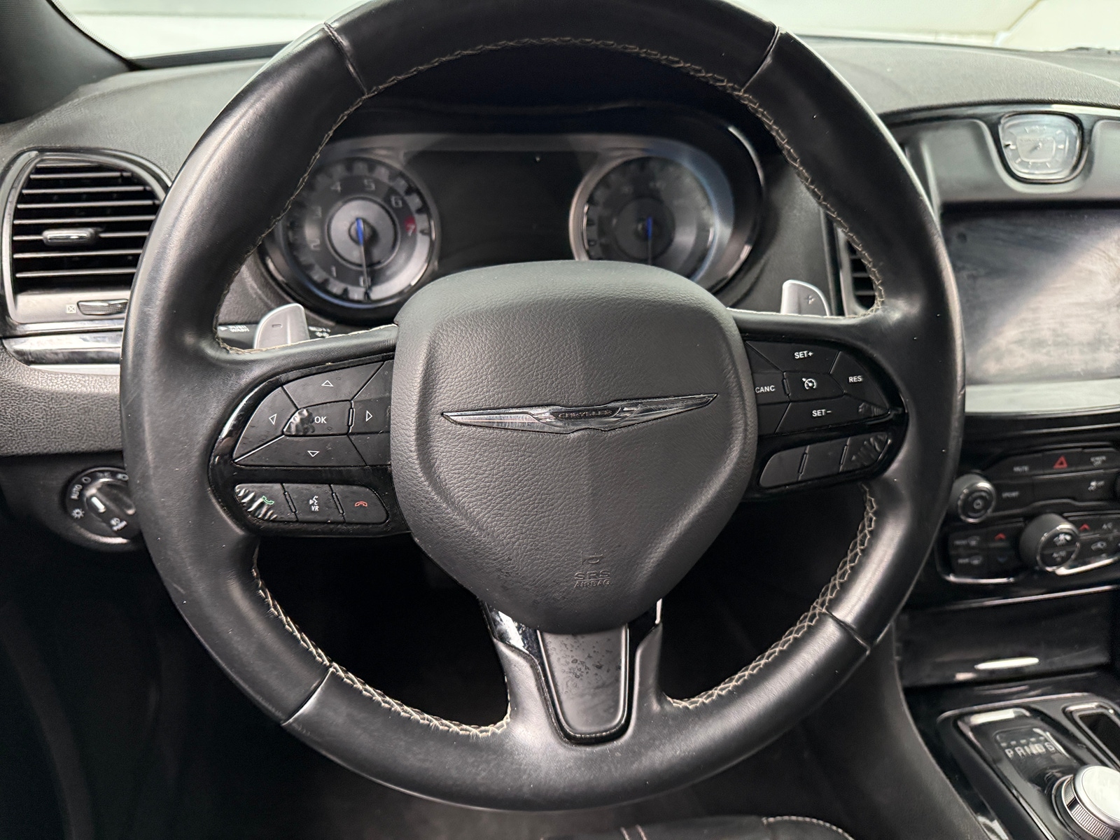 Thumbnail: 2019 Chrysler 300 - 4