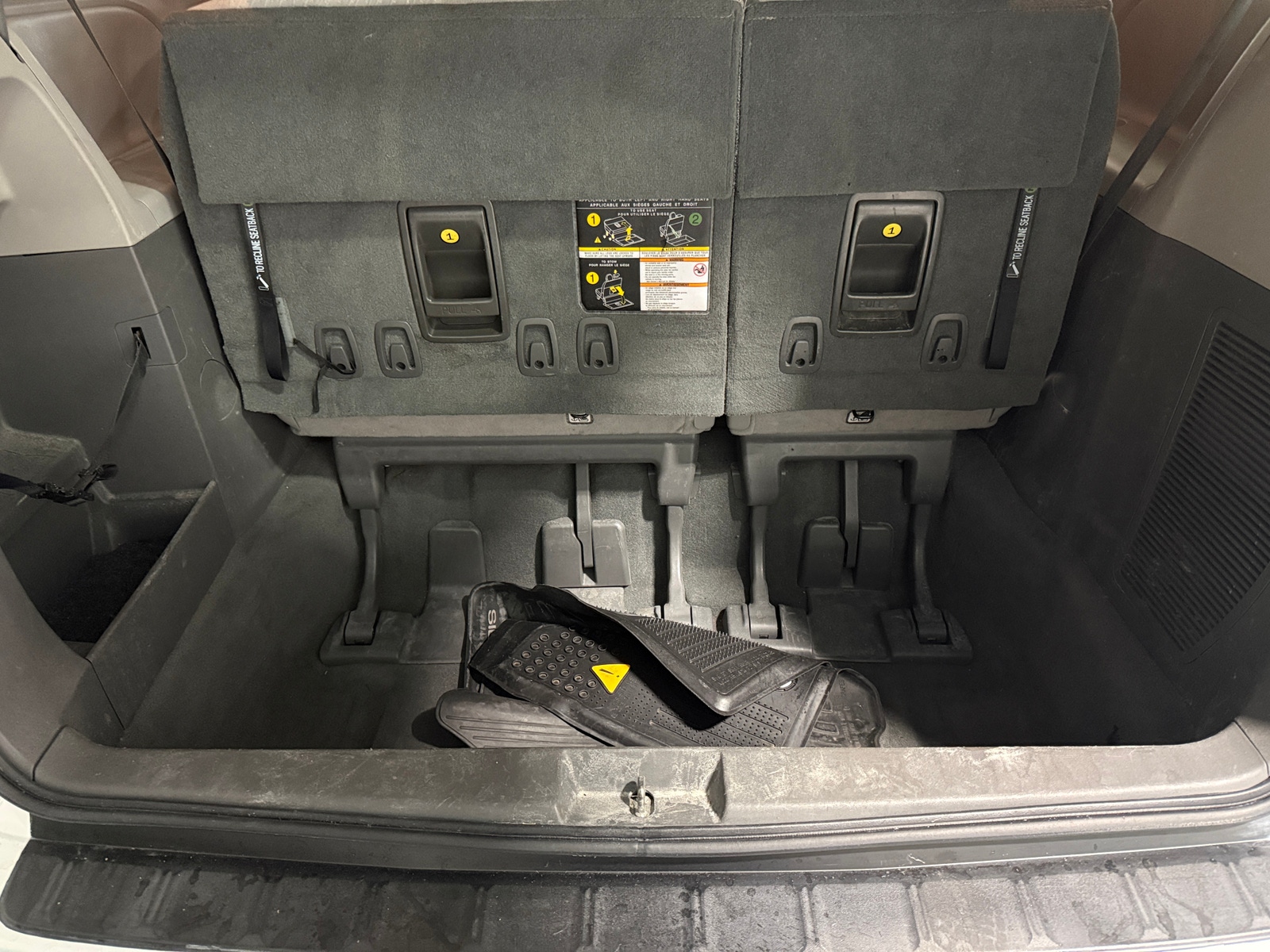 Thumbnail: 2019 Toyota Sienna - 7