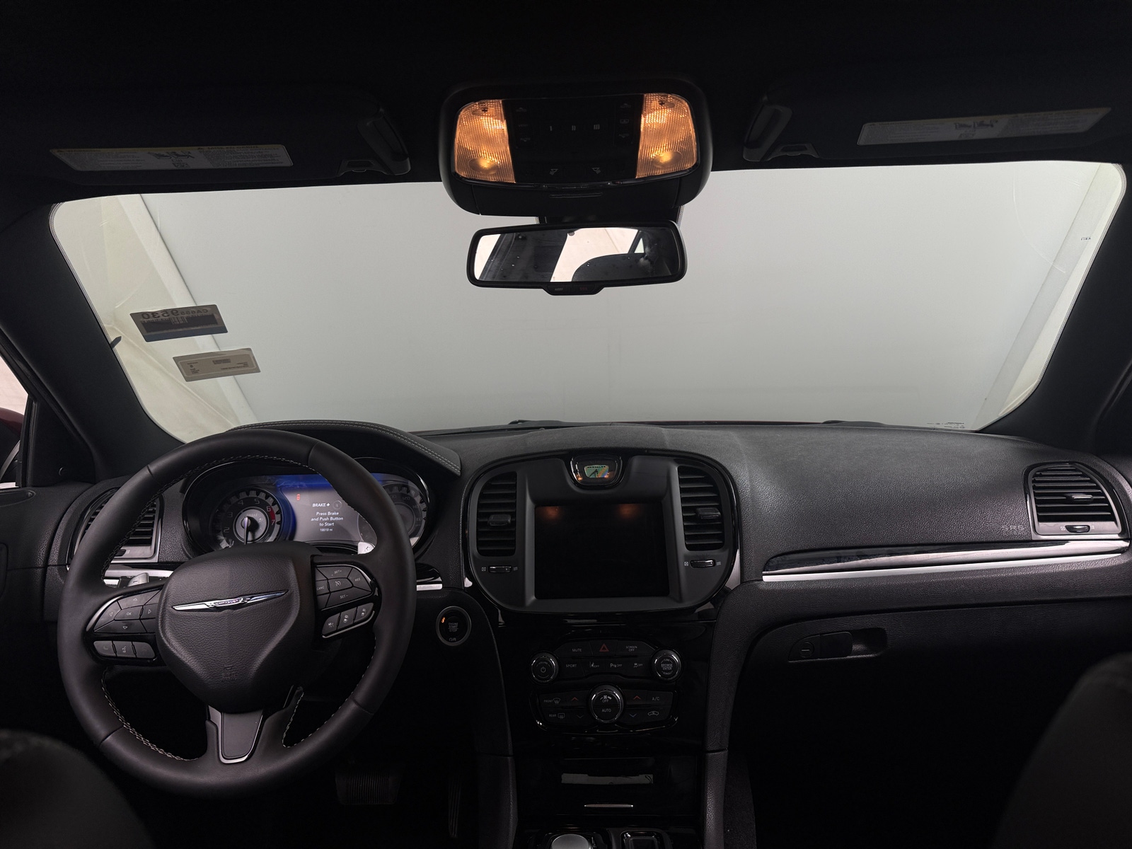 Thumbnail: 2023 Chrysler 300 - 2