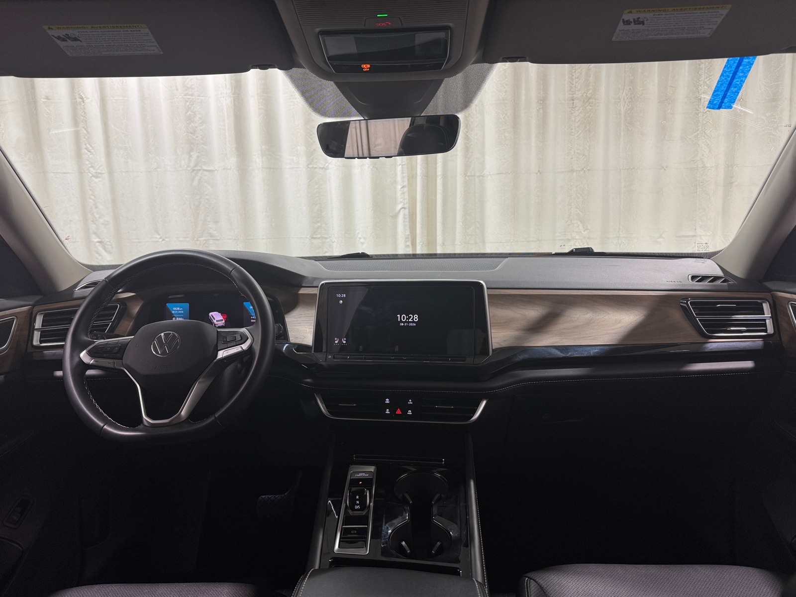 Thumbnail: 2026 Volkswagen Atlas - 2