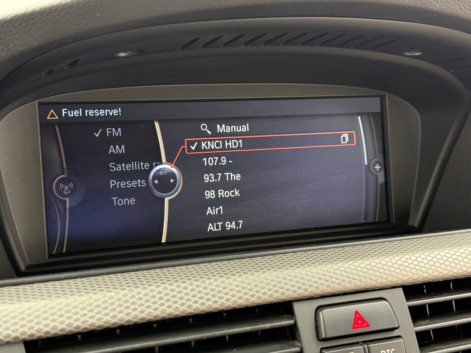 Thumbnail: 2011 BMW 3 Series - 4
