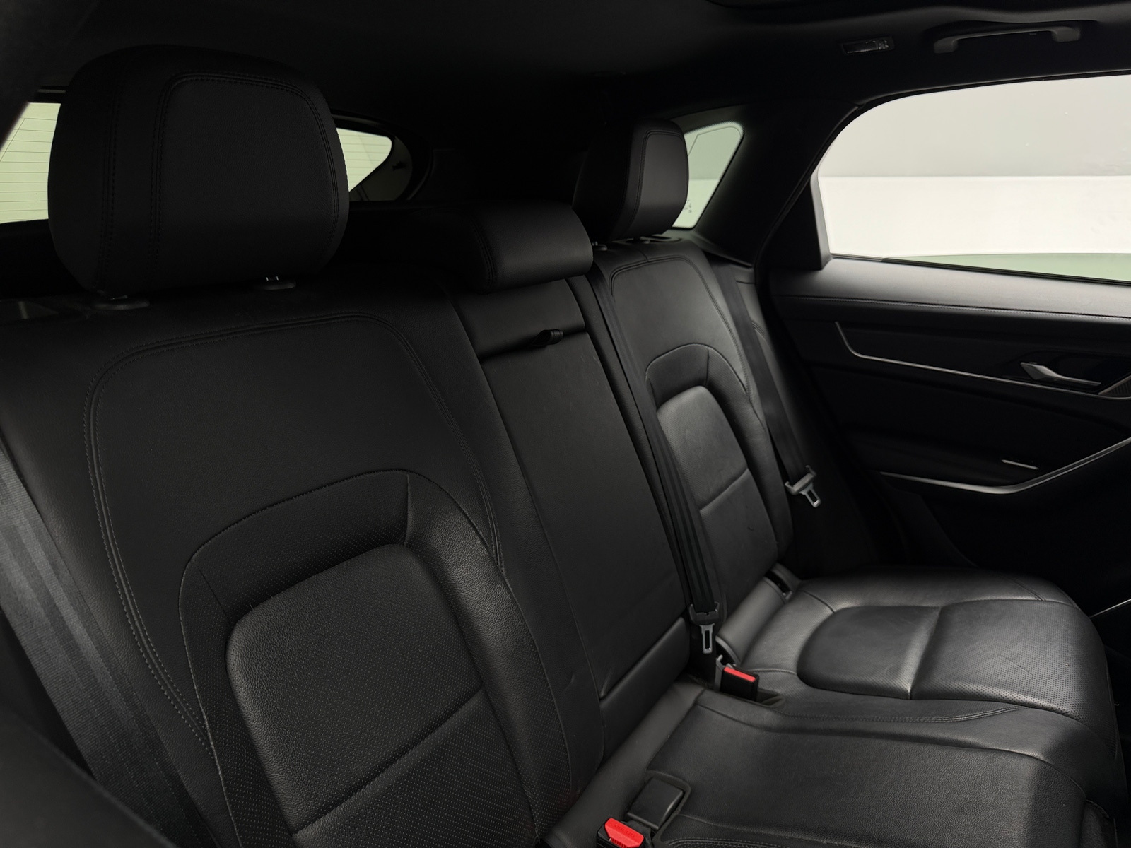 Thumbnail: 2022 Jaguar F-Pace - 5