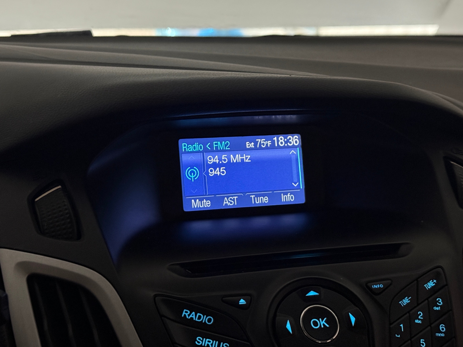 Thumbnail: 2014 Ford Focus - 3