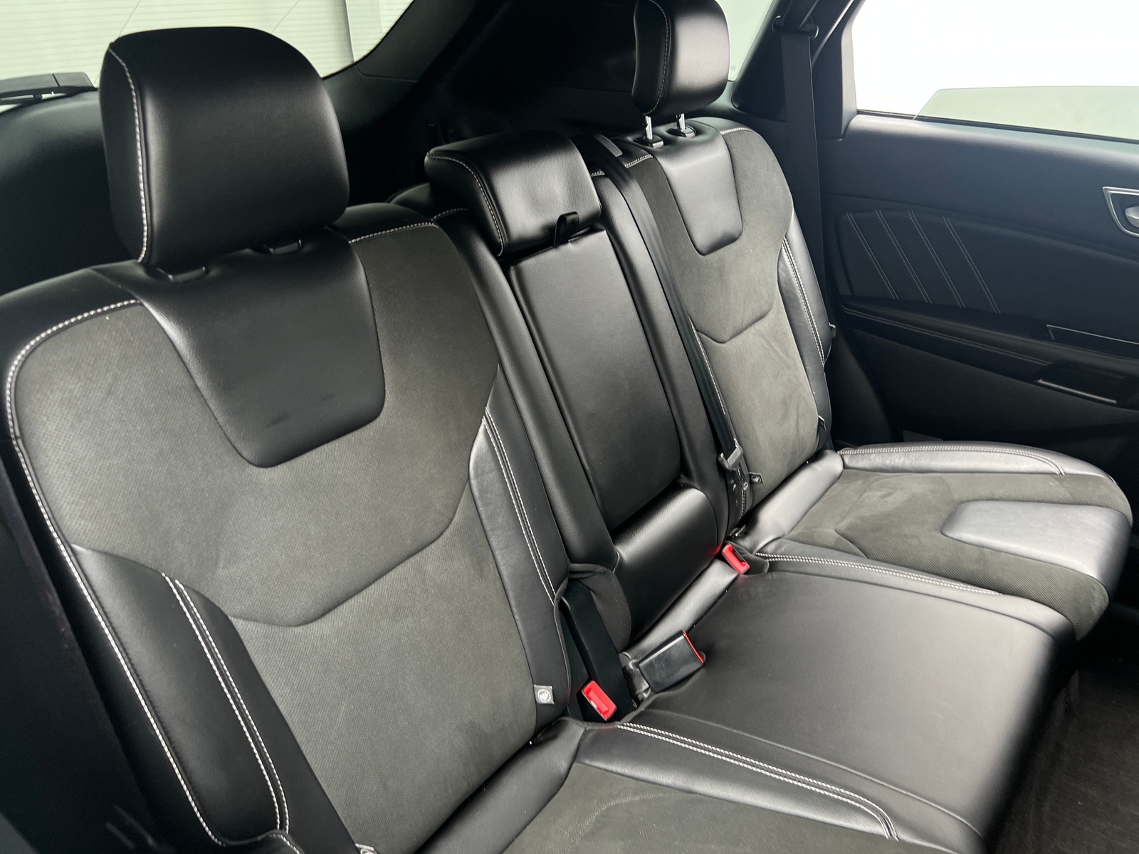 Thumbnail: 2020 Ford Edge - 5