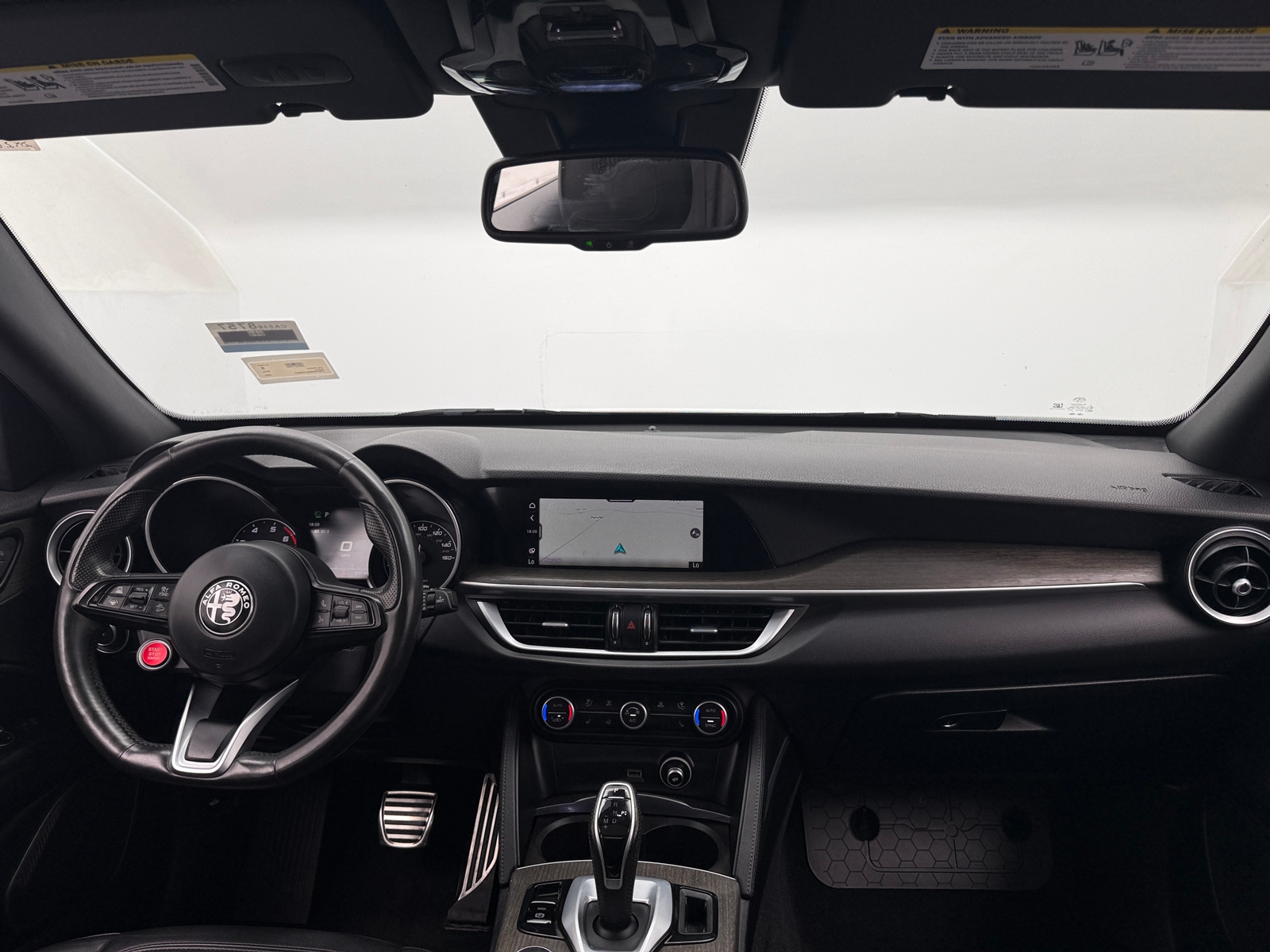 Thumbnail: 2022 Alfa Romeo Stelvio - 2
