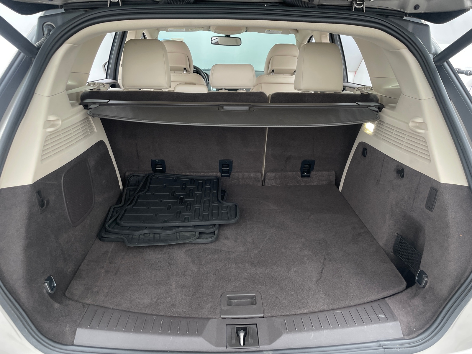 Thumbnail: 2017 Lincoln MKC - 6
