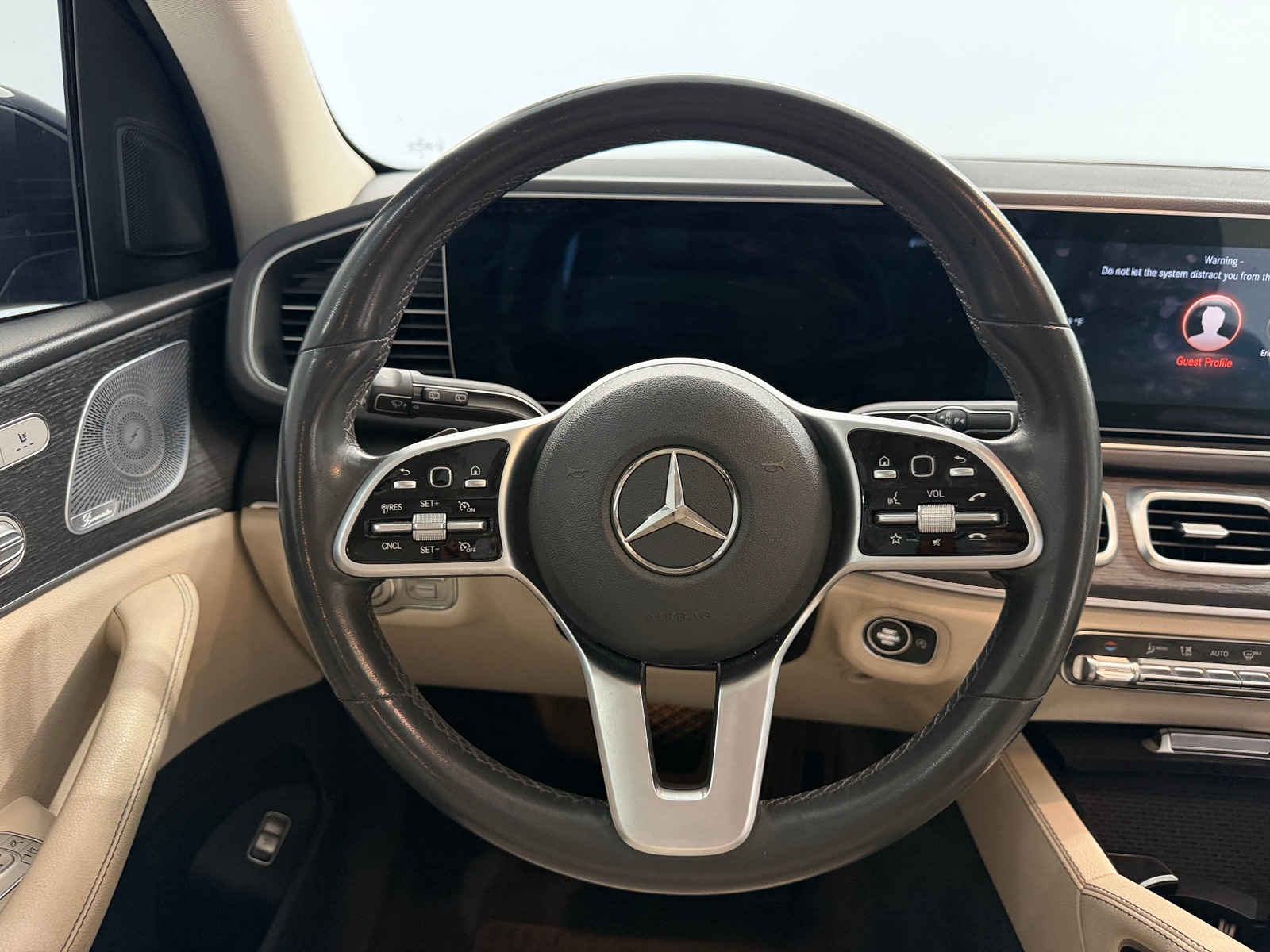 Thumbnail: 2020 Mercedes-Benz GLE - 4