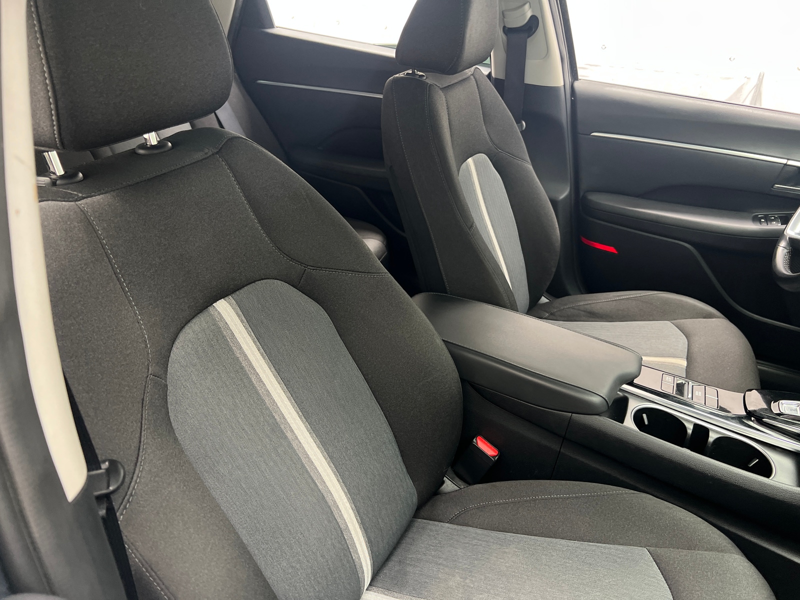 Thumbnail: 2021 Hyundai Sonata - 2