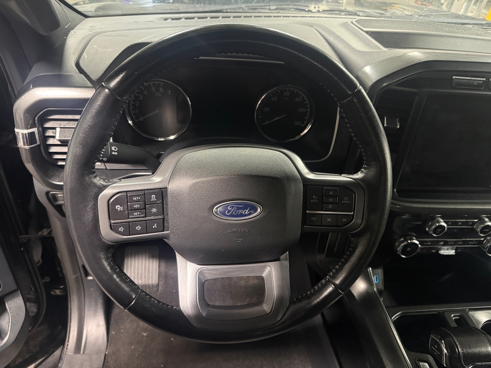Thumbnail: 2022 Ford Econoline - 5