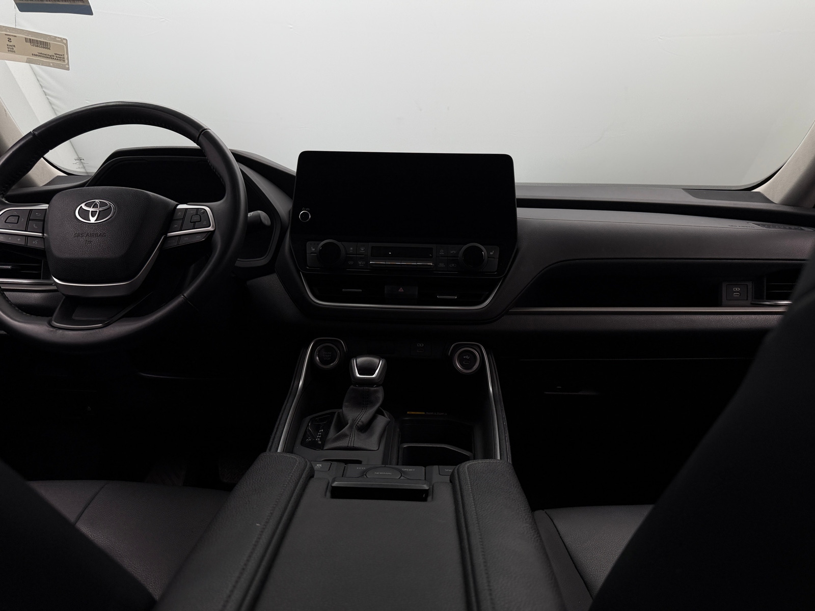 Thumbnail: 2025 Toyota Grand Highlander - 3