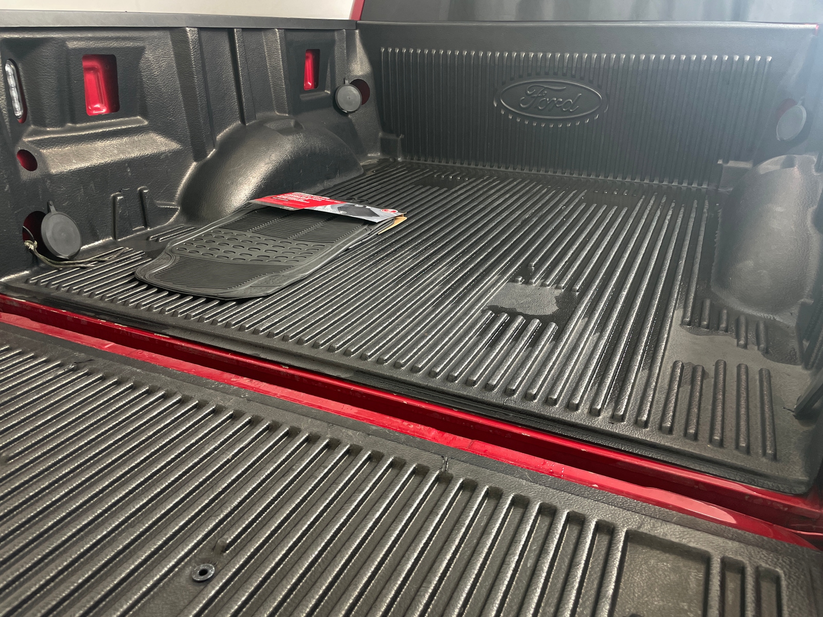 Thumbnail: 2020 Ford Econoline - 7