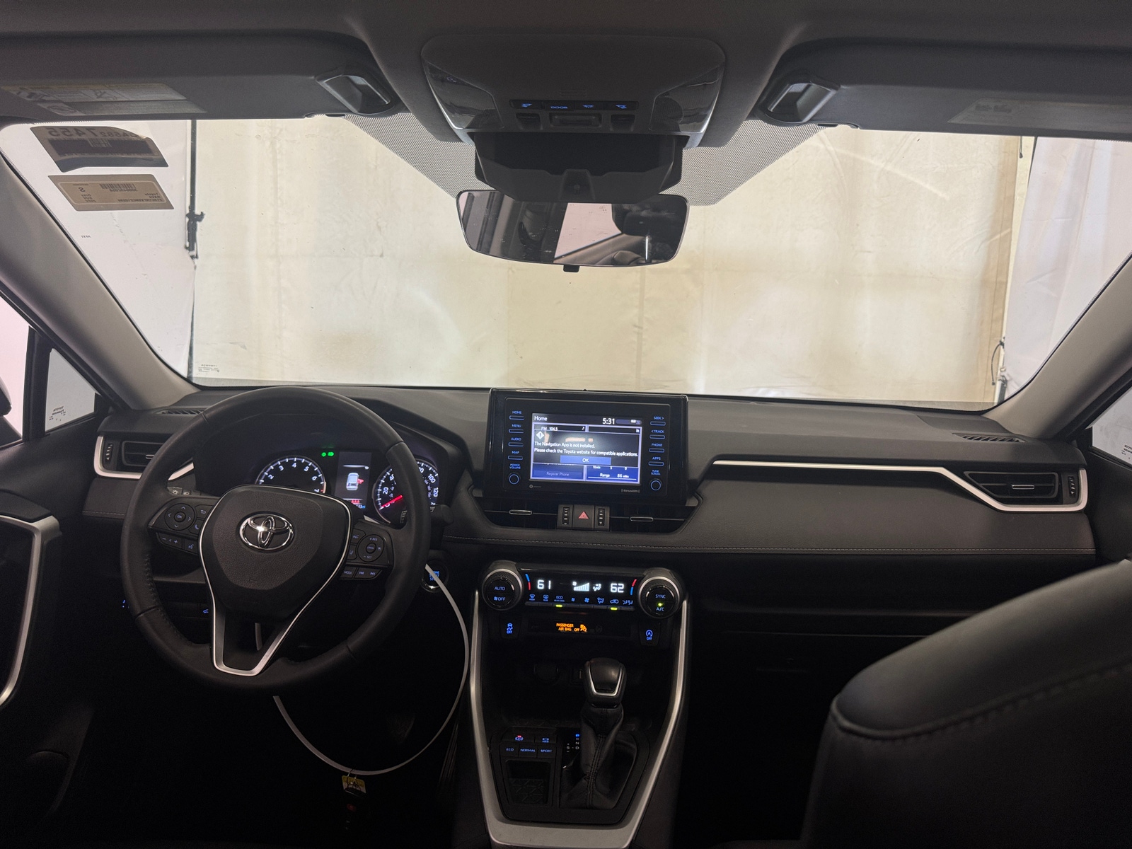 Thumbnail: 2022 Toyota RAV4 - 2