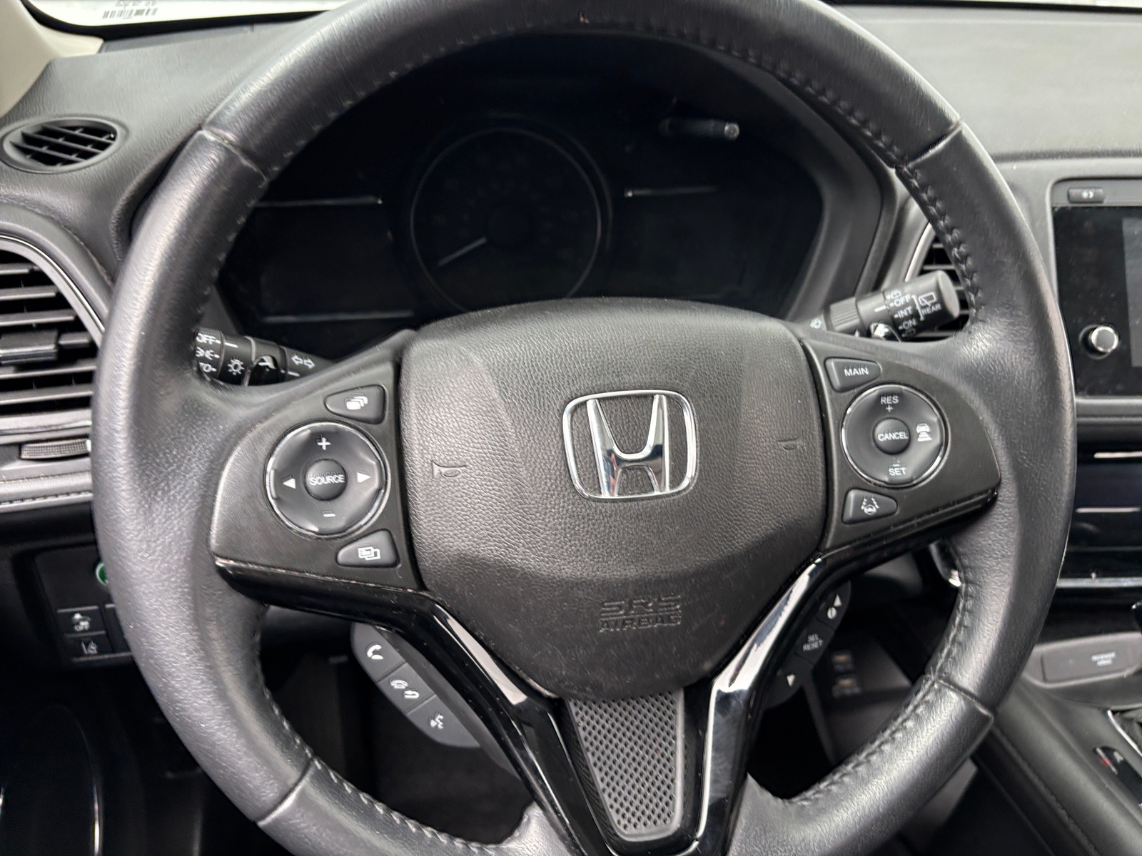 Thumbnail: 2019 Honda HR-V - 4