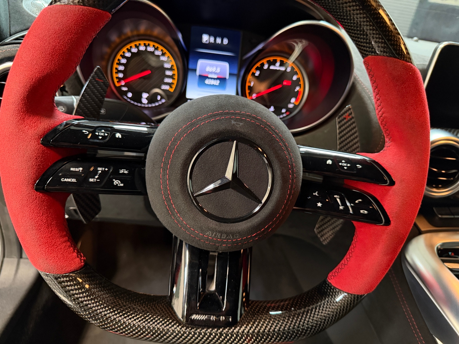 Thumbnail: 2018 Mercedes-Benz AMG GT - 4