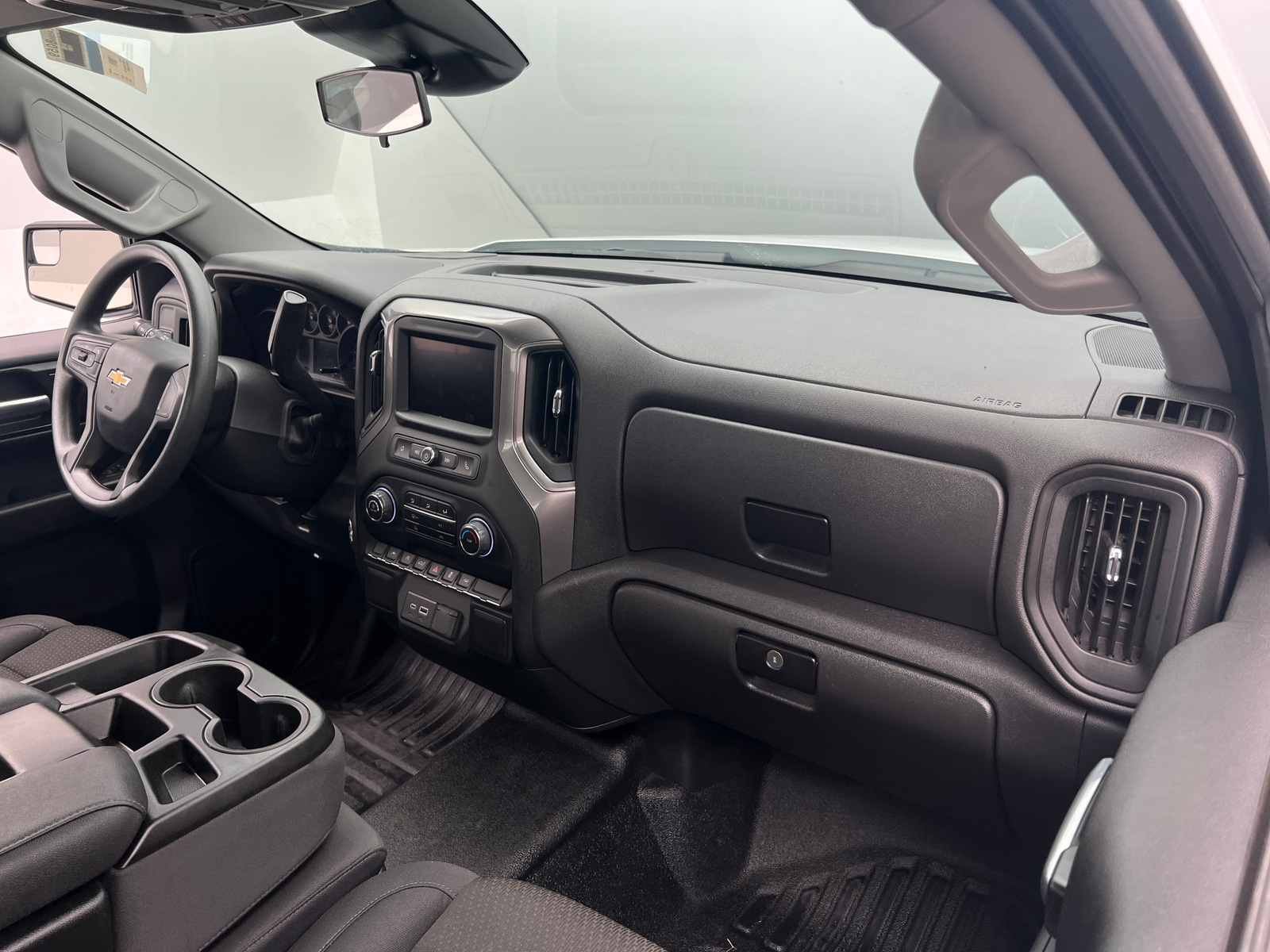 Thumbnail: 2025 Chevrolet Silverado 1500 - 3
