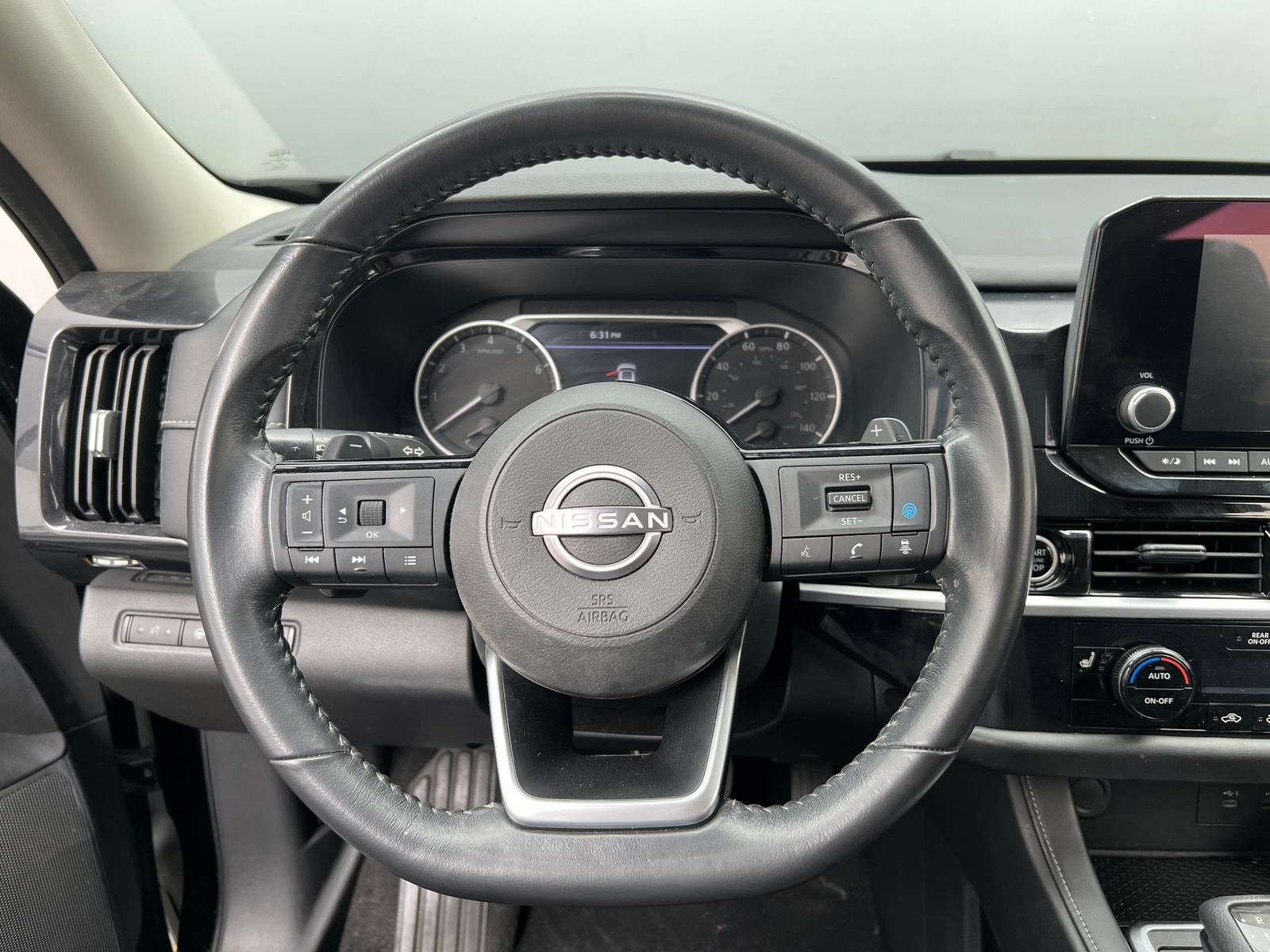 Thumbnail: 2022 Nissan Pathfinder - 5