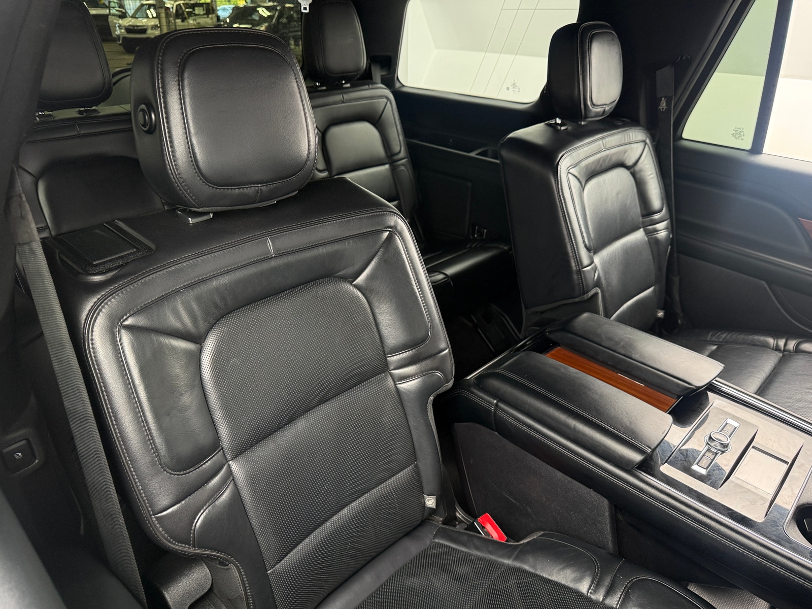 Thumbnail: 2019 Lincoln Navigator - 5