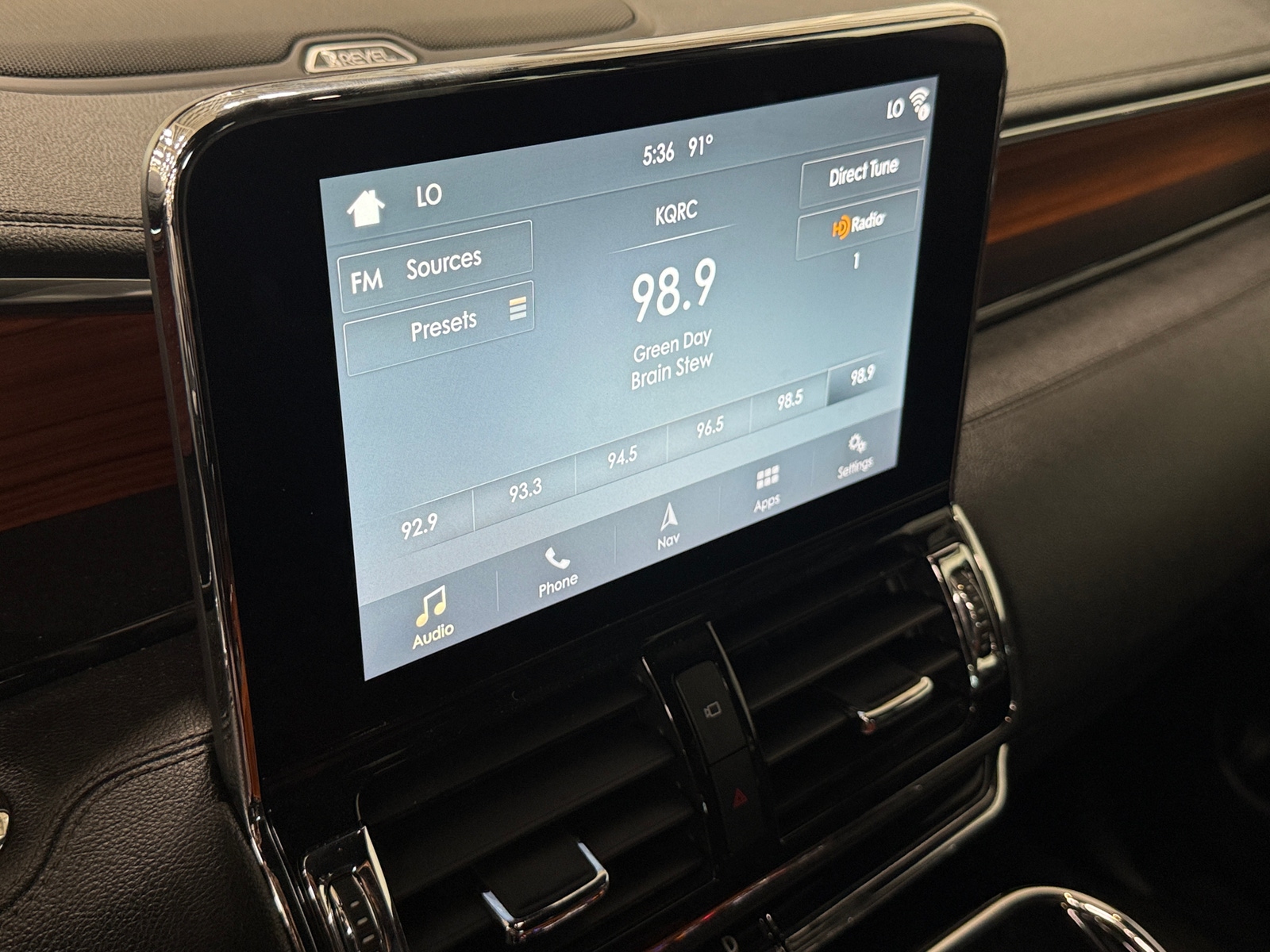 Thumbnail: 2019 Lincoln Navigator - 3
