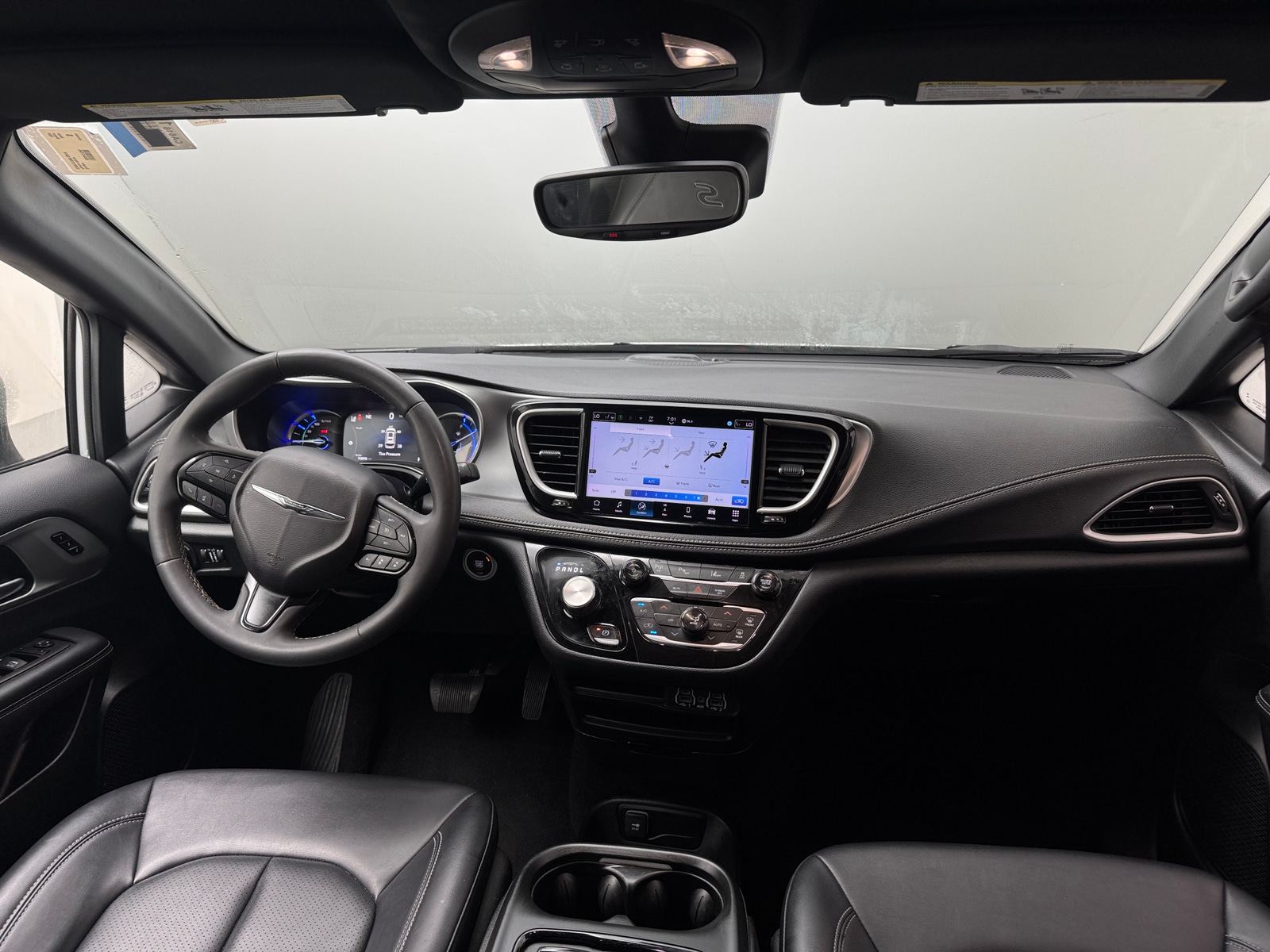 Thumbnail: 2024 Chrysler Pacifica - 2