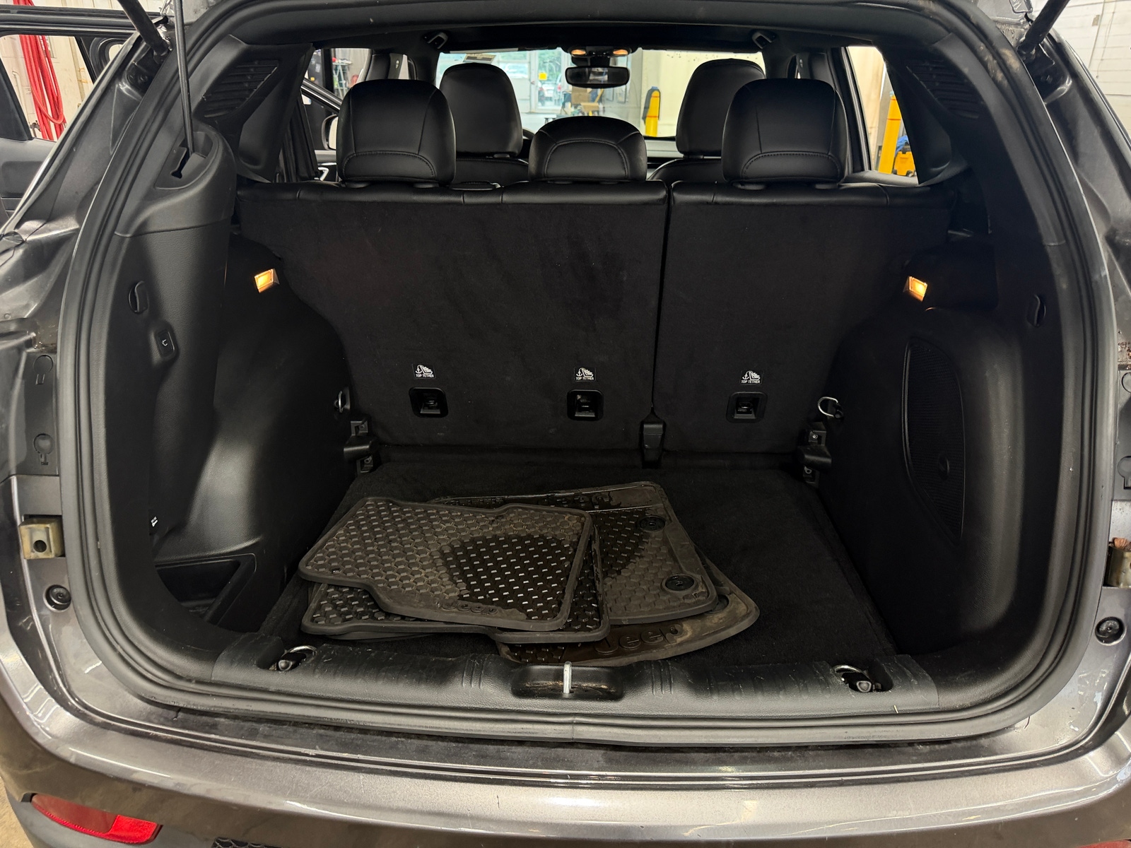Thumbnail: 2023 Jeep Compass - 7