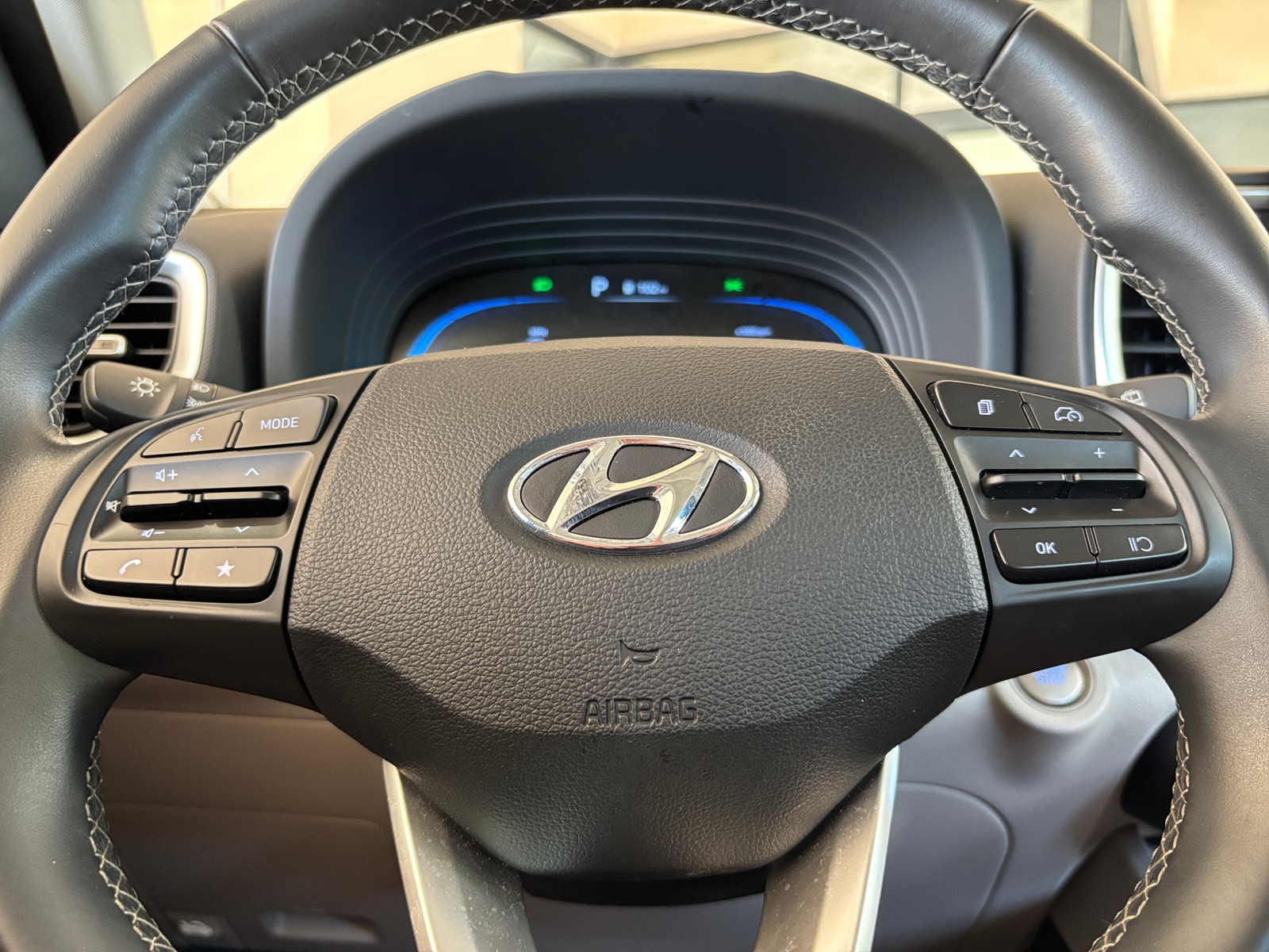 Thumbnail: 2026 Hyundai Venue - 5