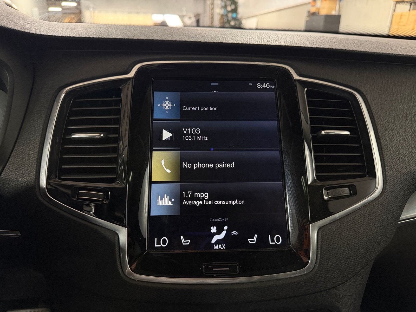 Thumbnail: 2018 Volvo XC90 - 3