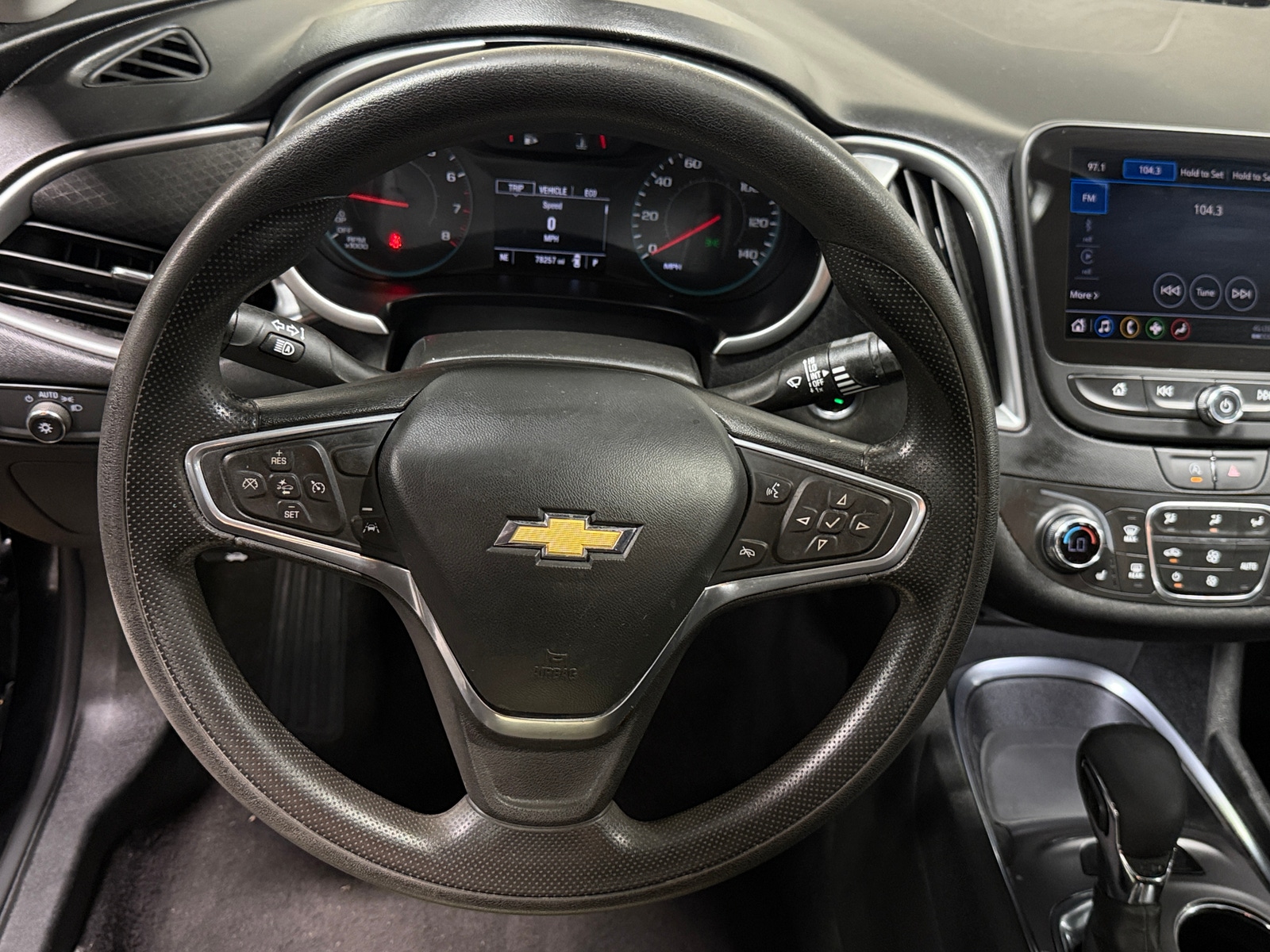 Thumbnail: 2023 Chevrolet Malibu - 5