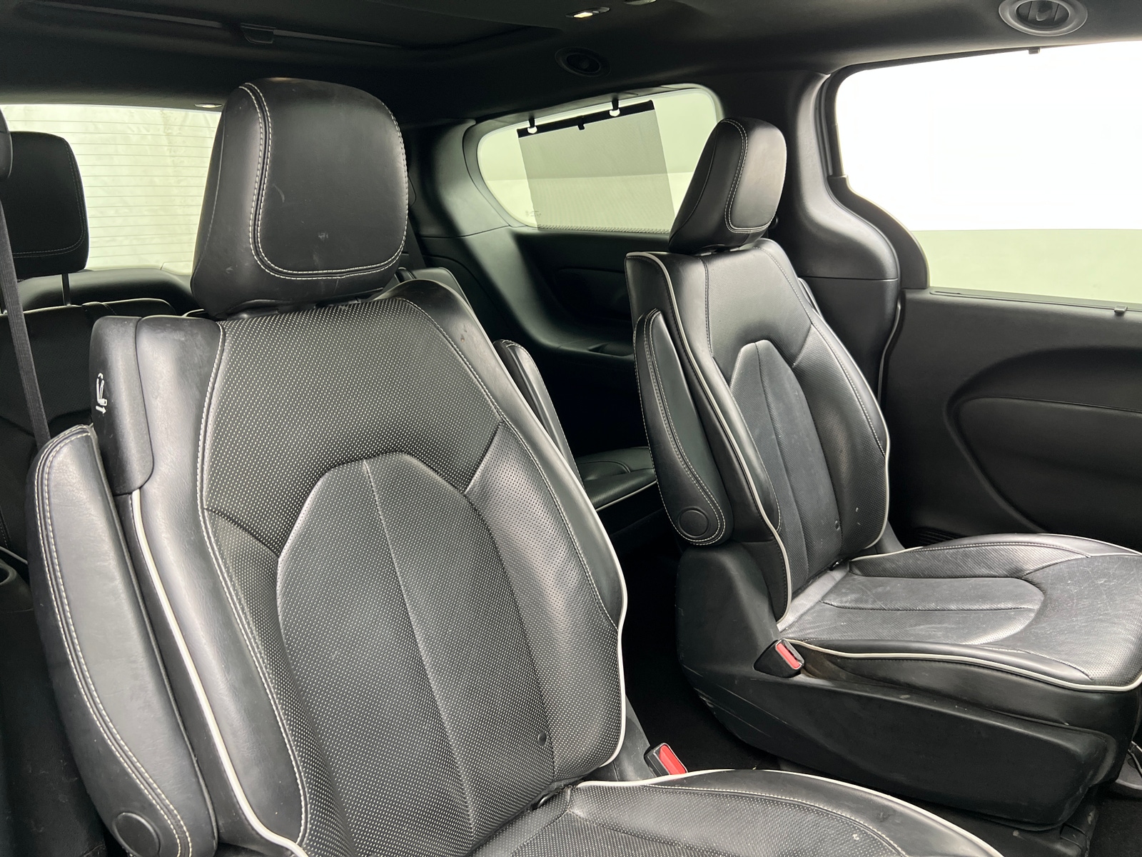 Thumbnail: 2019 Chrysler Pacifica - 5