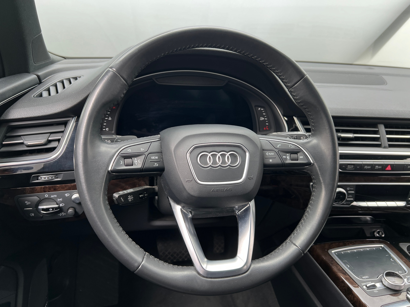 Thumbnail: 2018 Audi Q7 - 5