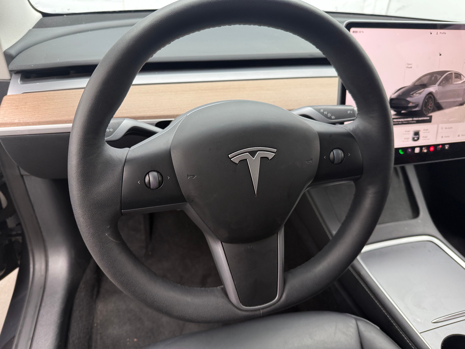 Thumbnail: 2023 Tesla Model 3 - 4