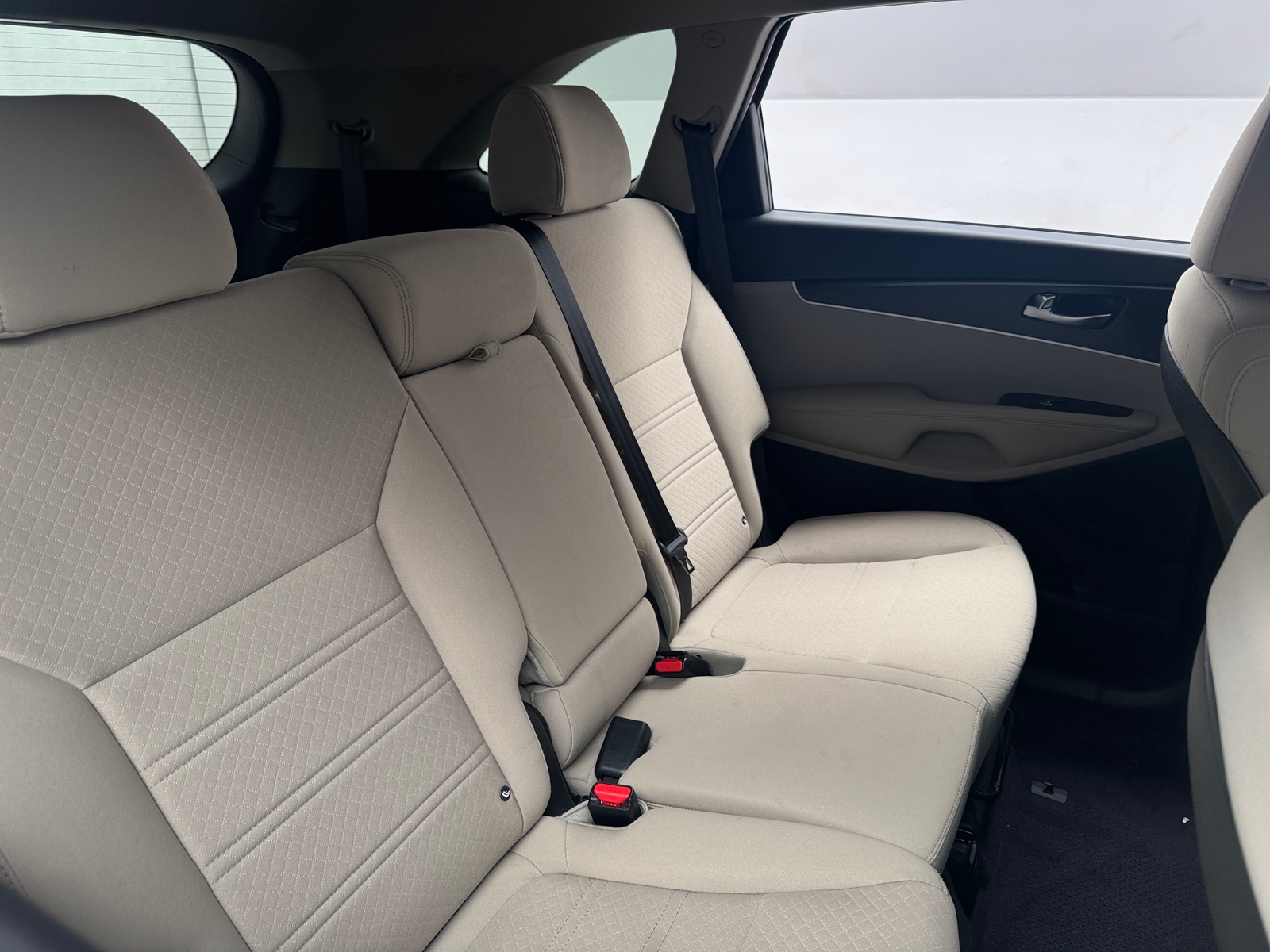 Thumbnail: 2020 Kia Sorento - 6