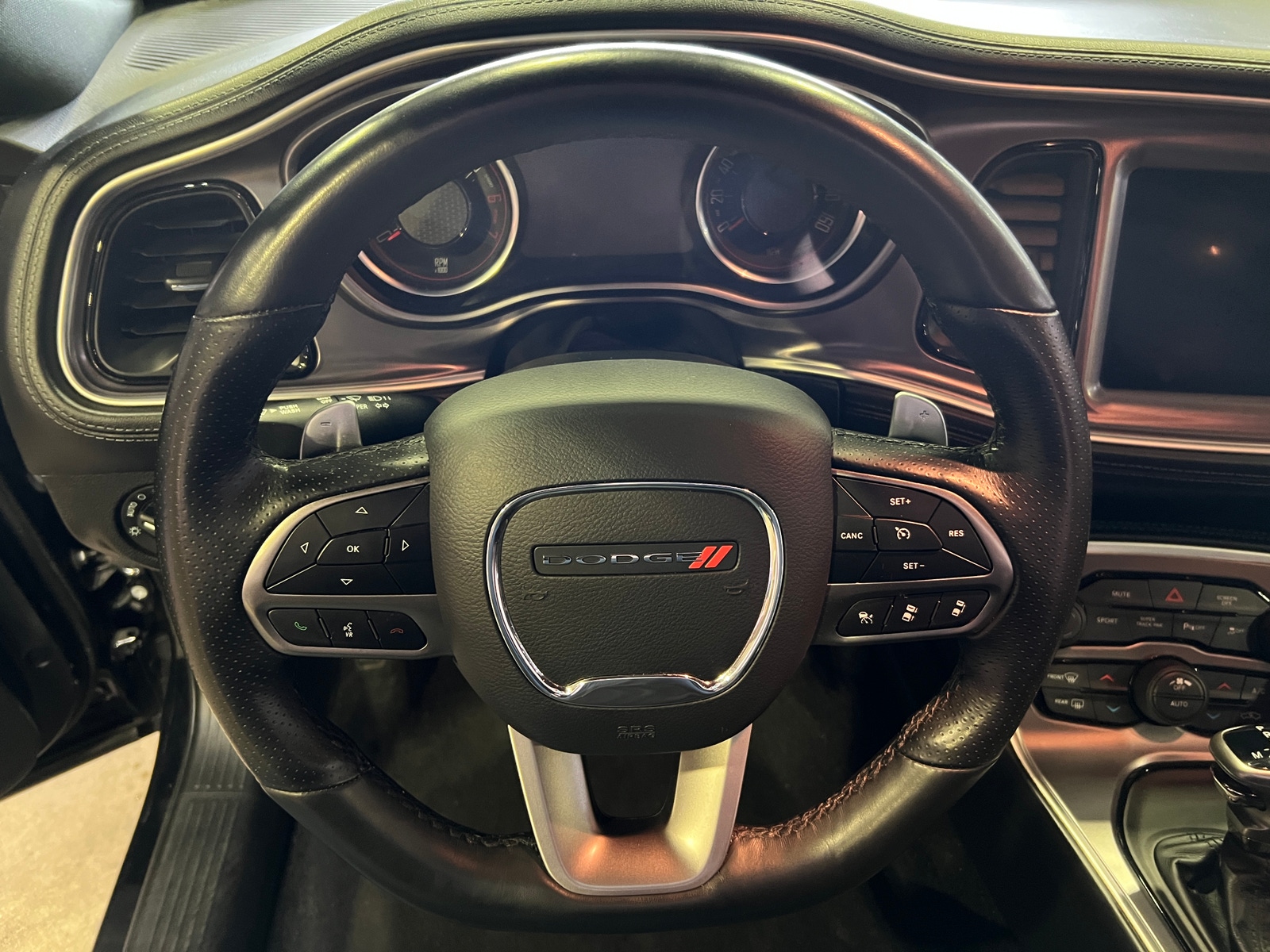 Thumbnail: 2021 Dodge Challenger - 3