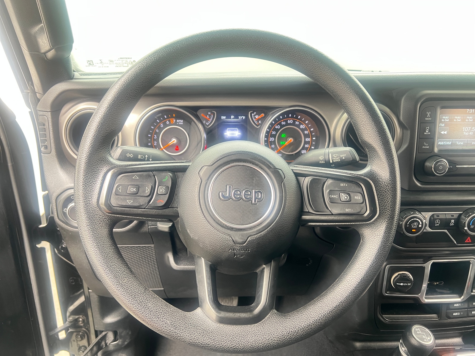 Thumbnail: 2018 Jeep Wrangler - 5