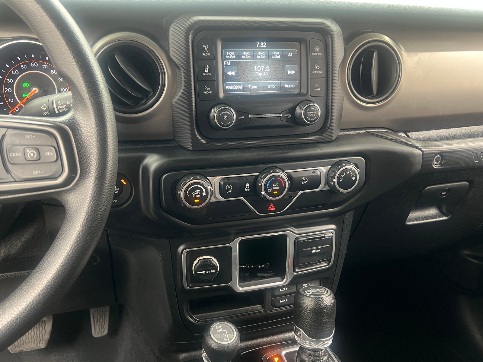 Thumbnail: 2018 Jeep Wrangler - 4