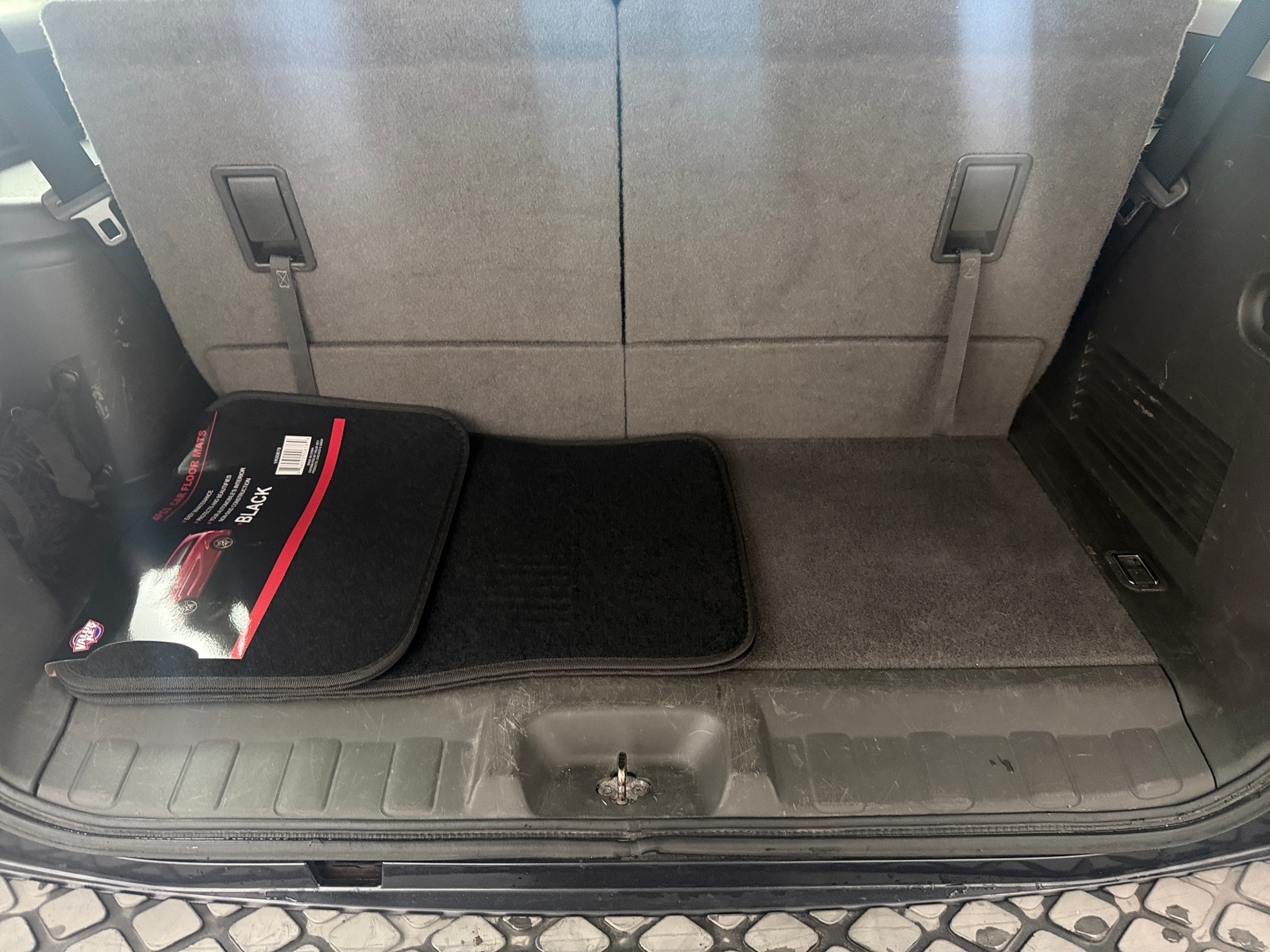 Thumbnail: 2012 Nissan Pathfinder - 6
