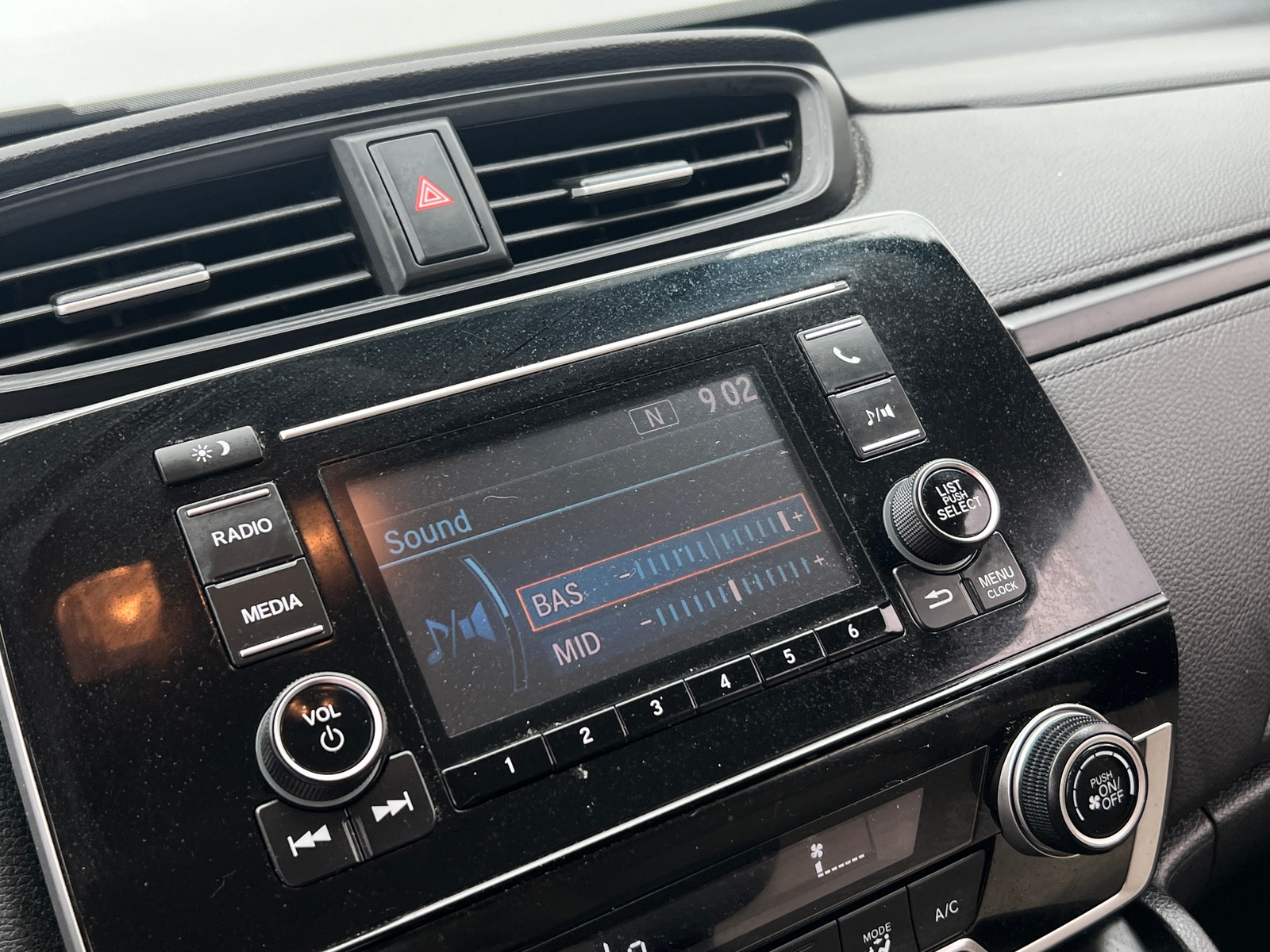 Thumbnail: 2019 Honda CR-V - 4