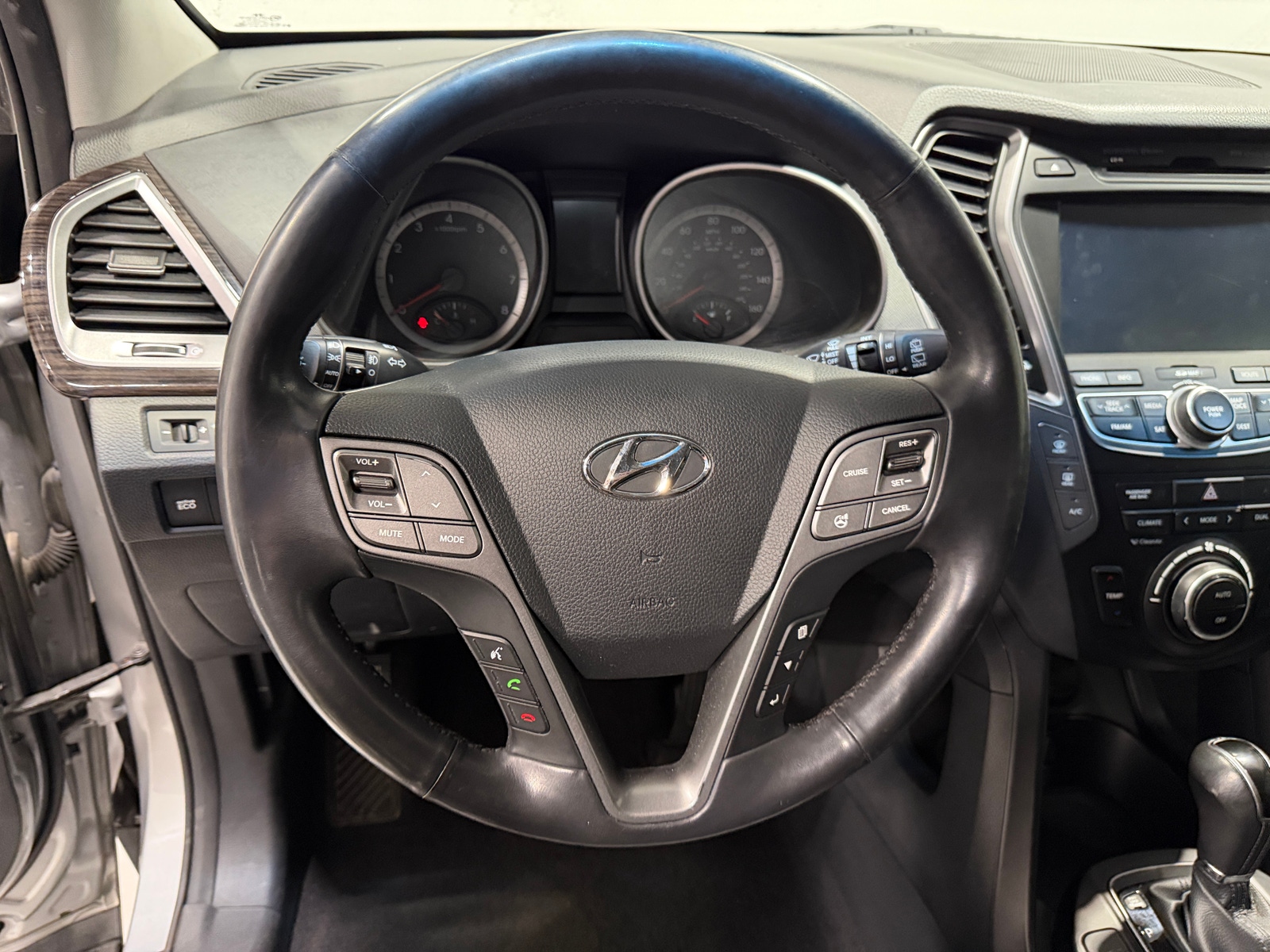 Thumbnail: 2013 Hyundai Santa Fe - 5