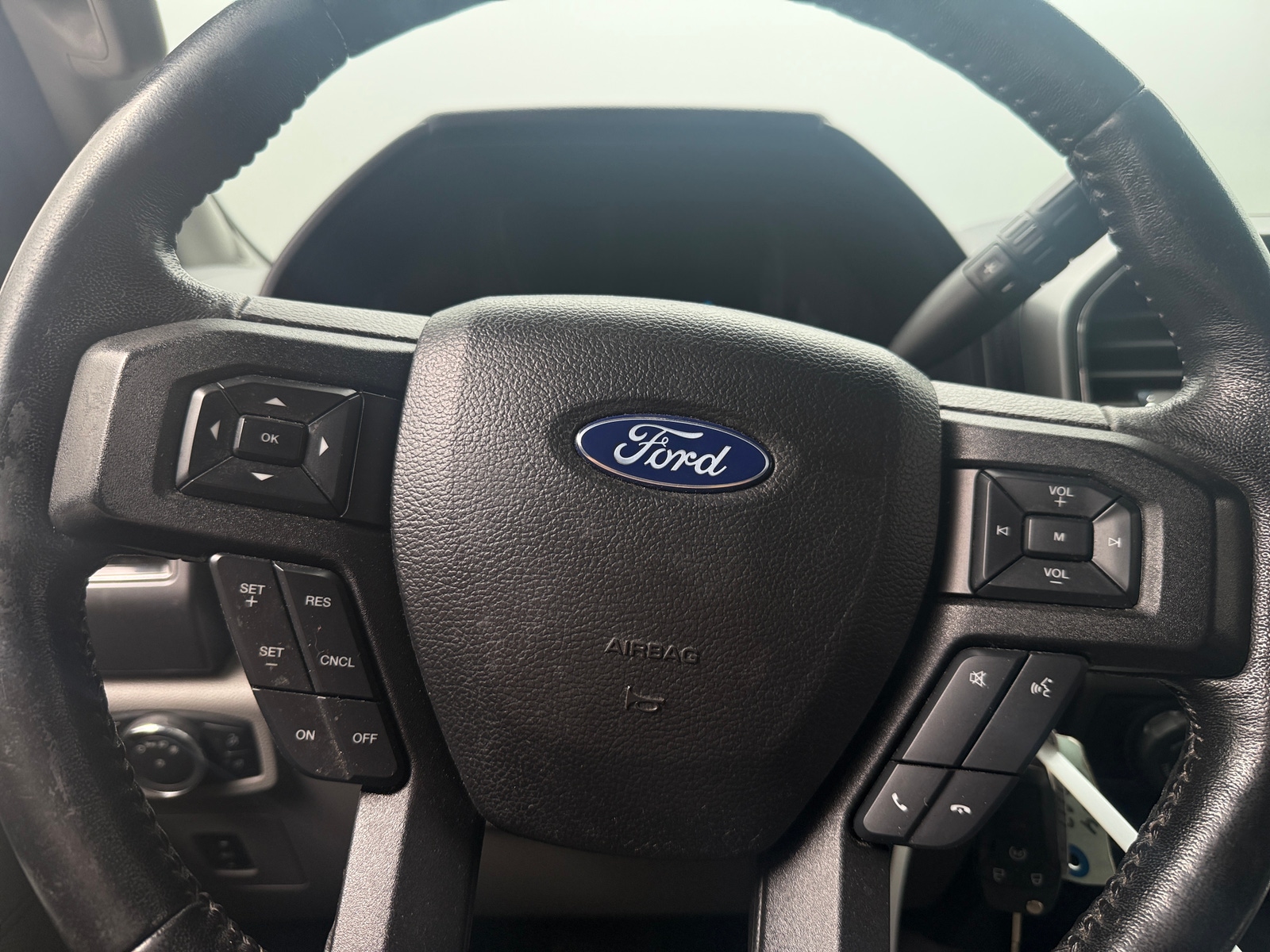 Thumbnail: 2017 Ford Econoline - 5