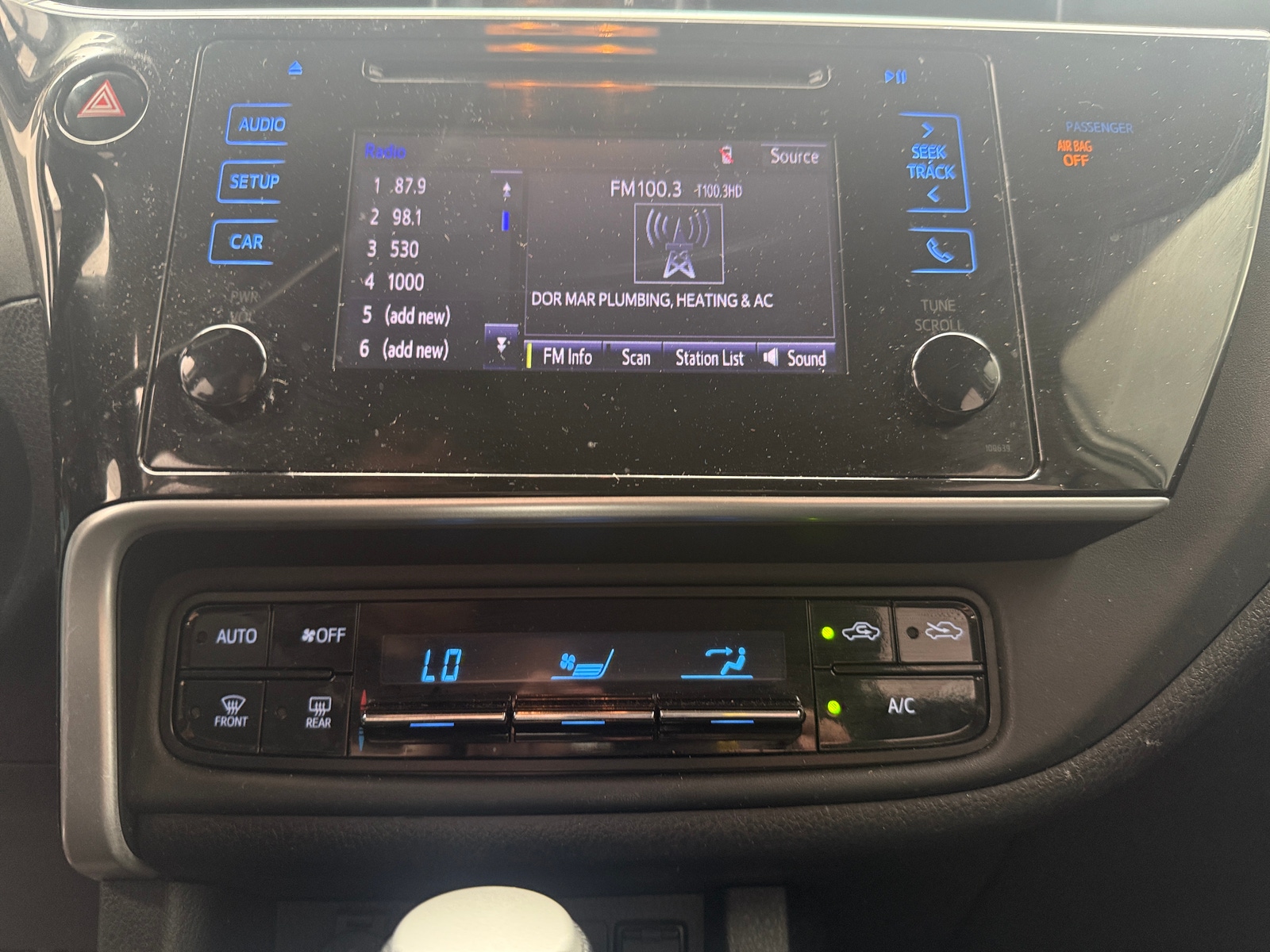 Thumbnail: 2019 Toyota Corolla - 4